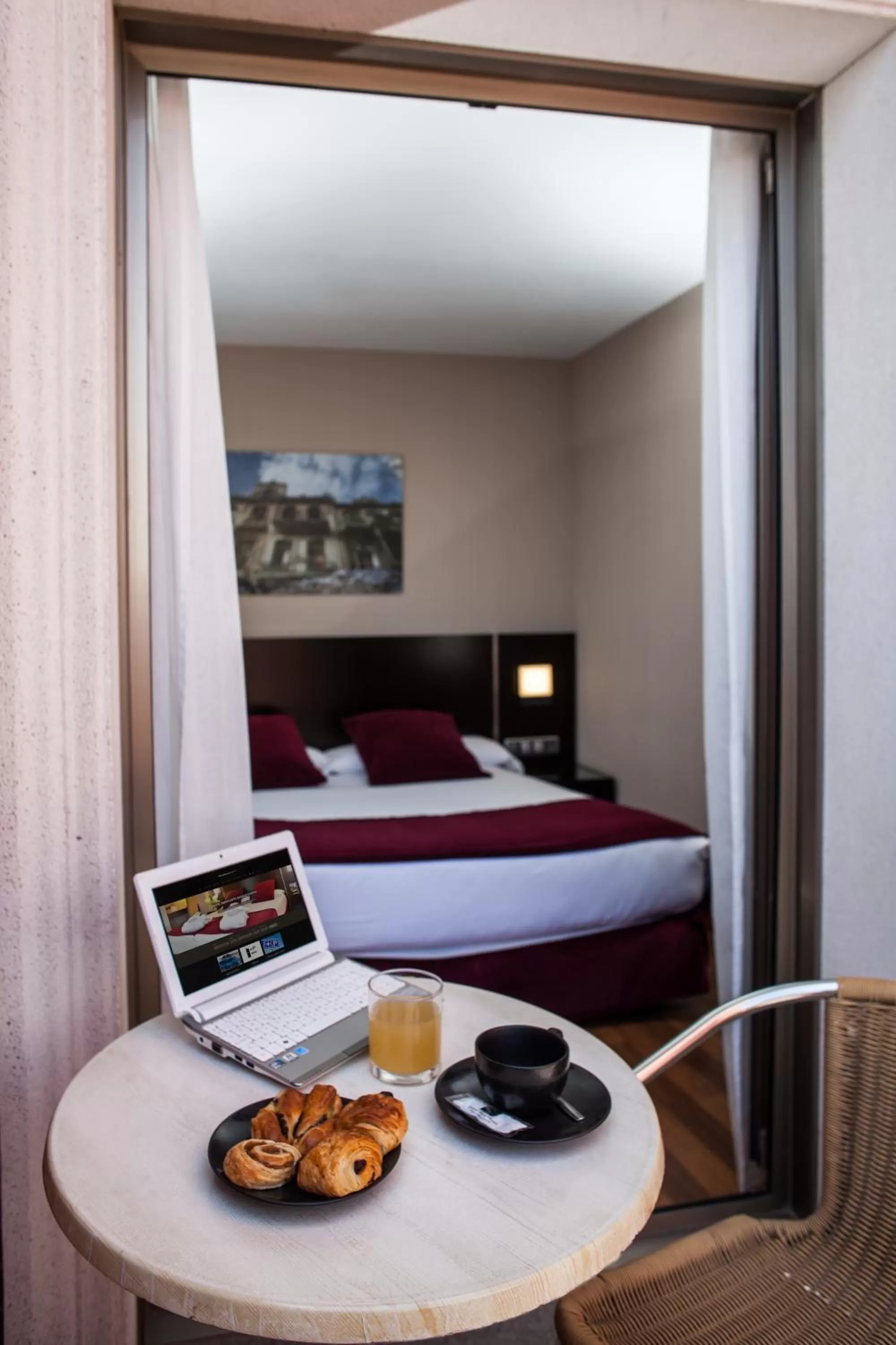 Superior Double or Twin Room in Clement Barajas
