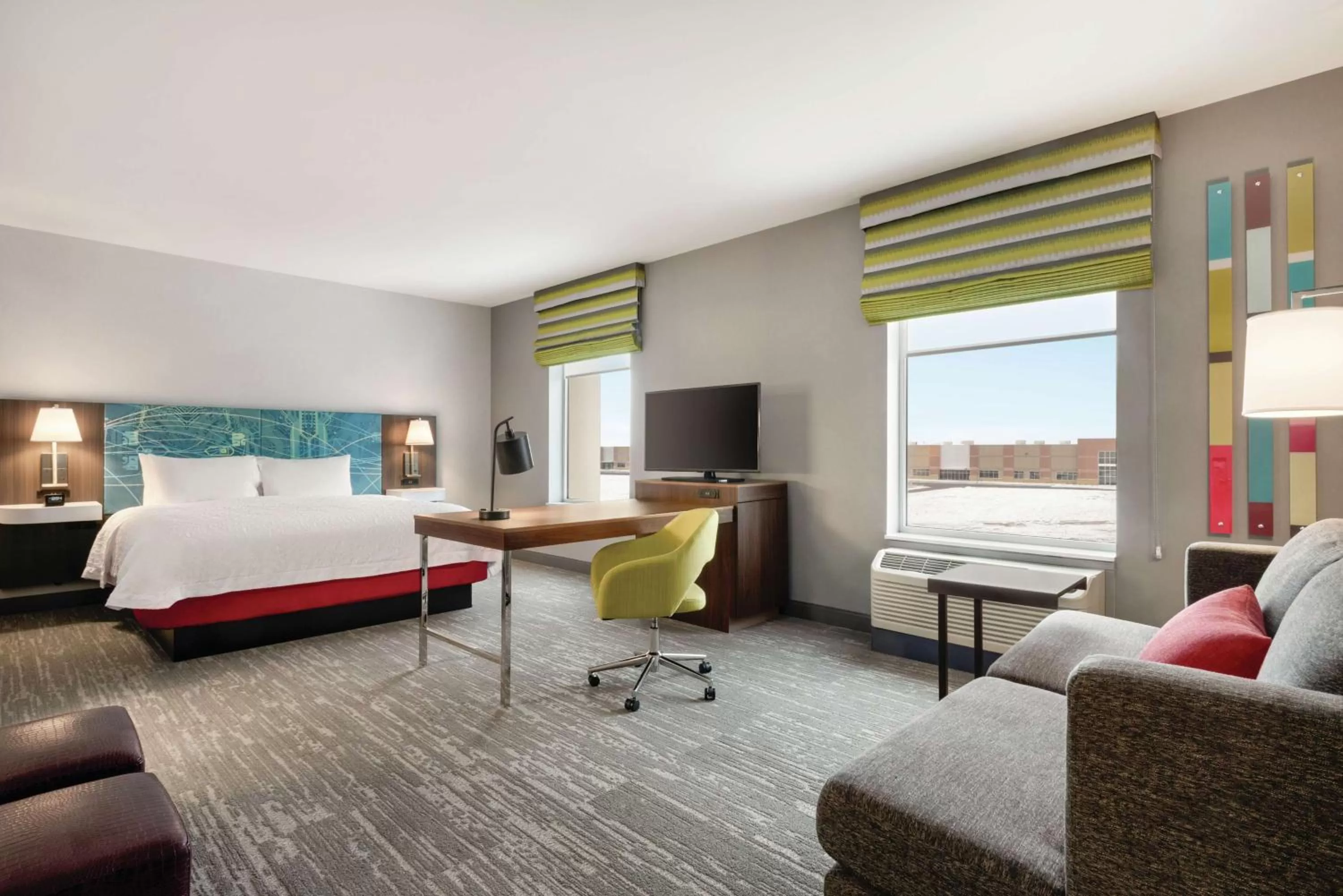 King Studio Suite - Hearing Access/Non-Smoking in Hampton Inn Brooklyn Park
