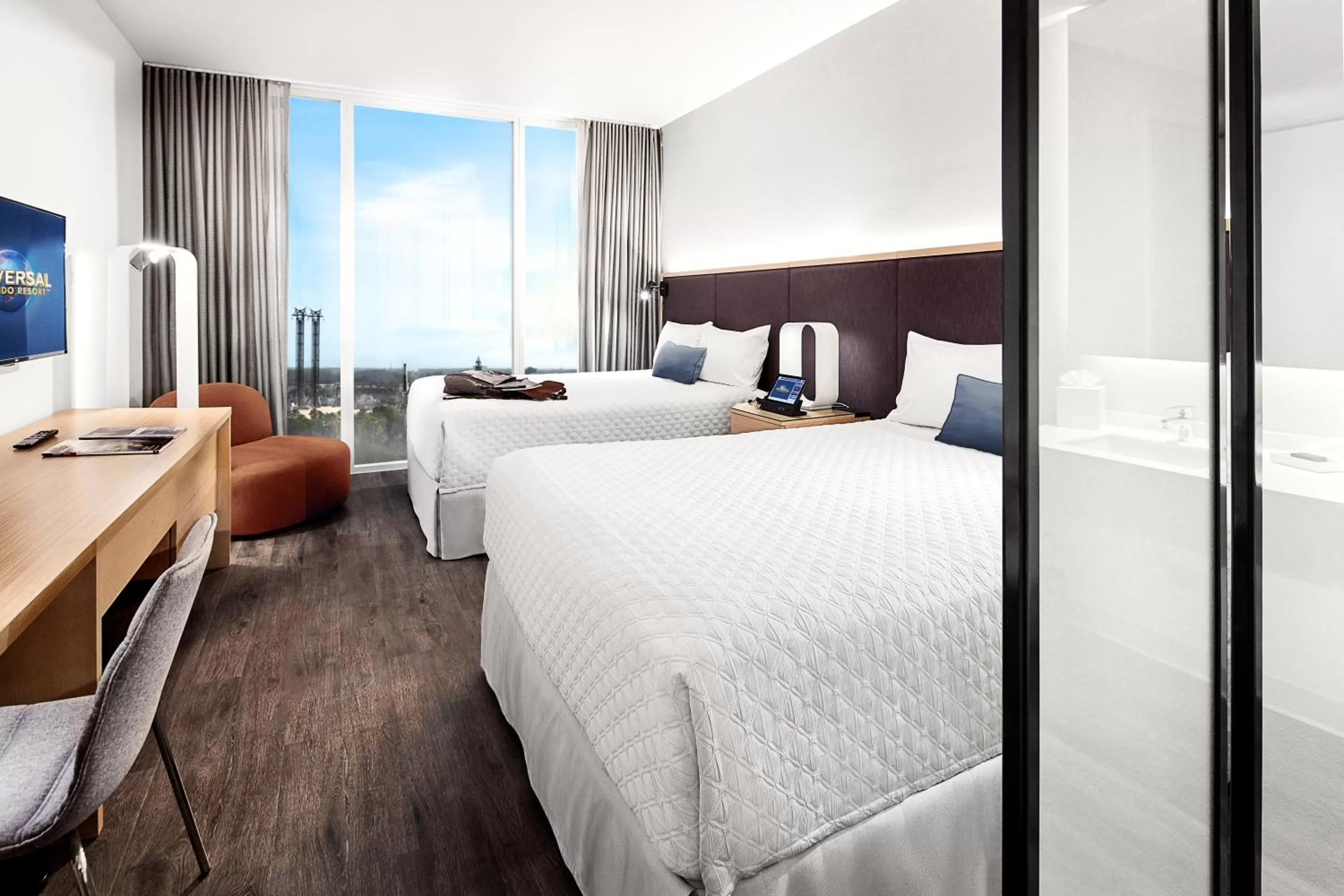 Mobility Accessible Skyline View 2 Queen Room (Includes Early Park Admission*) in Universal's Aventura Hotel