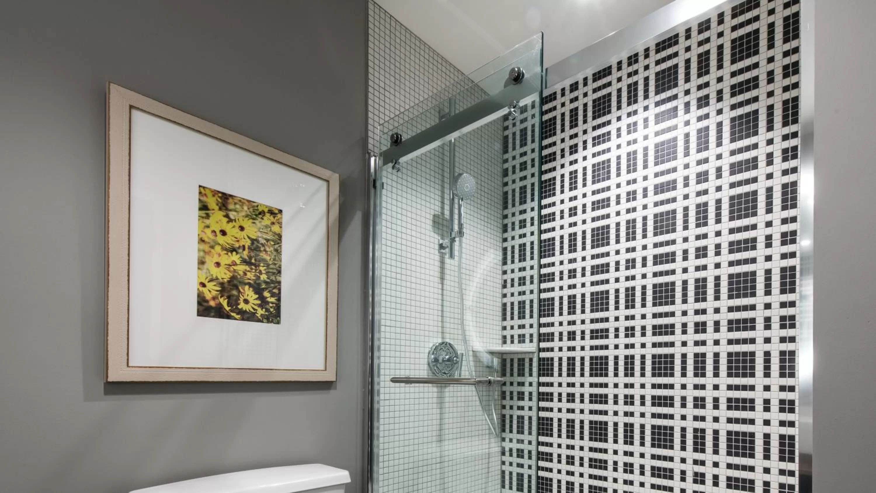 Standard King Room in Hotel Indigo Hattiesburg by IHG