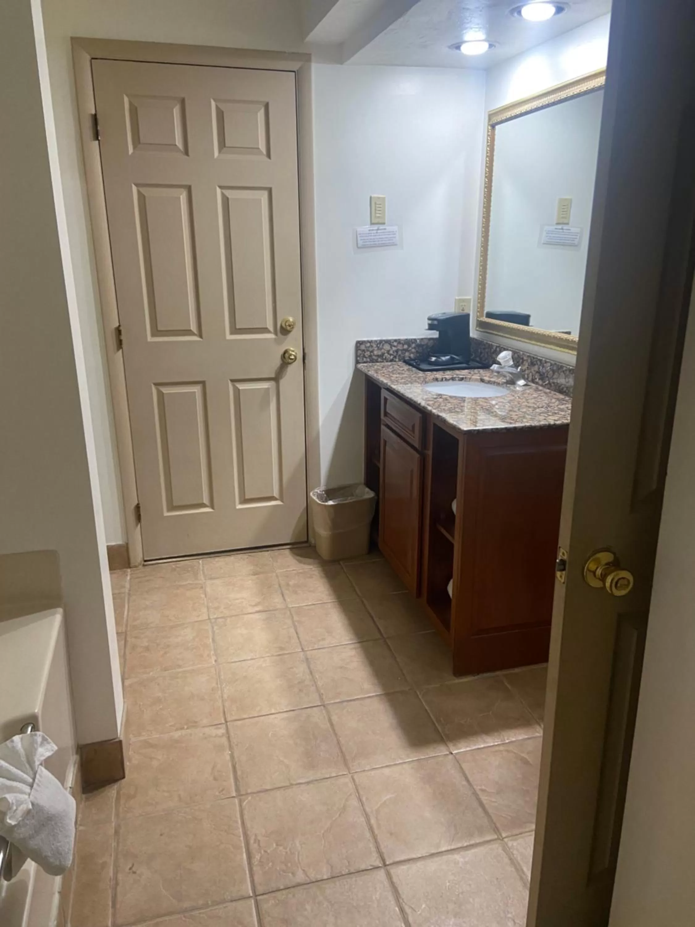 Queen Studio Suite - Non-Smoking in Wingate by Wyndham Gunnison Near Western Colorado University