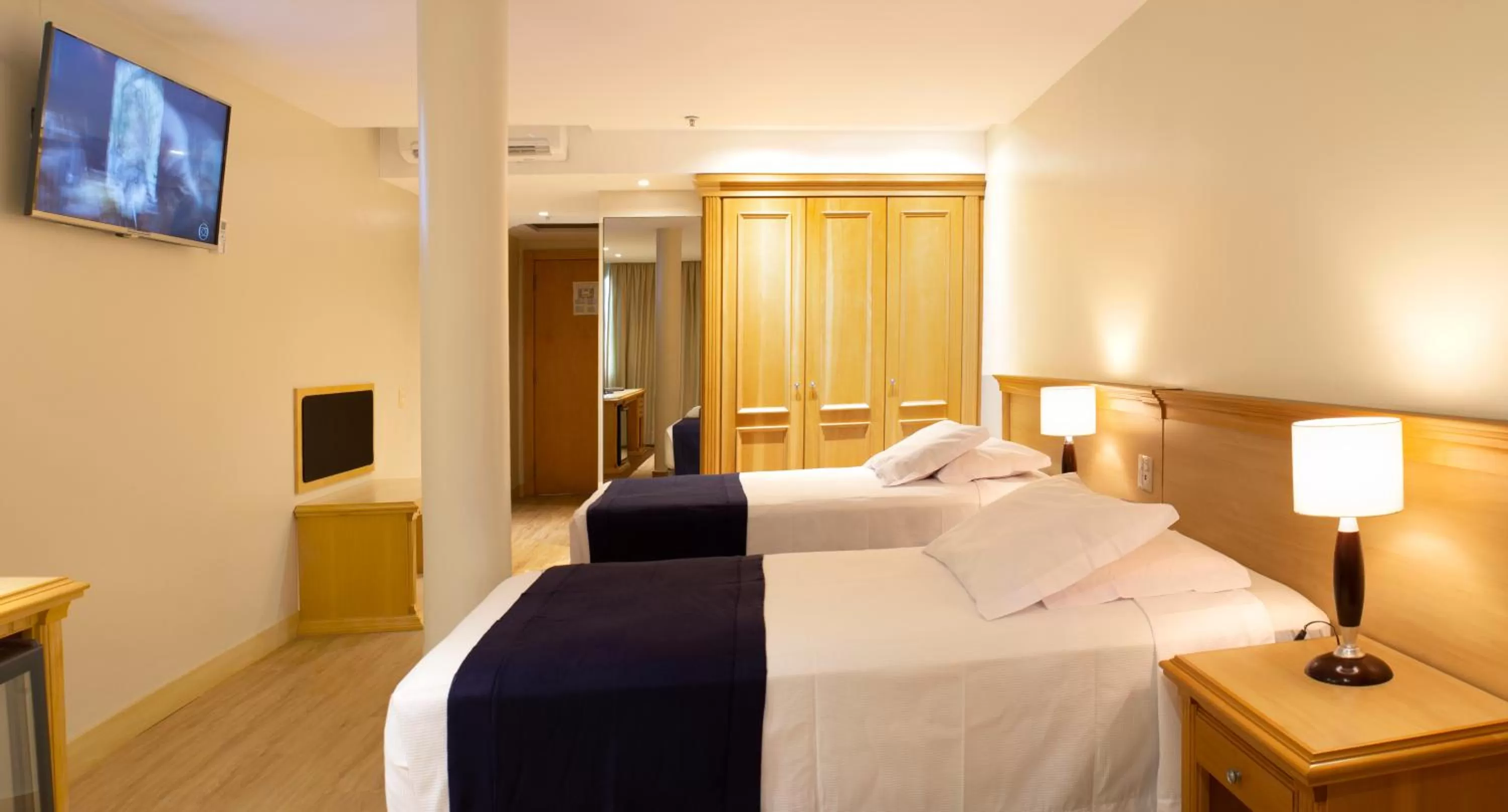 Superior Double Room in Mar Palace Copacabana Hotel