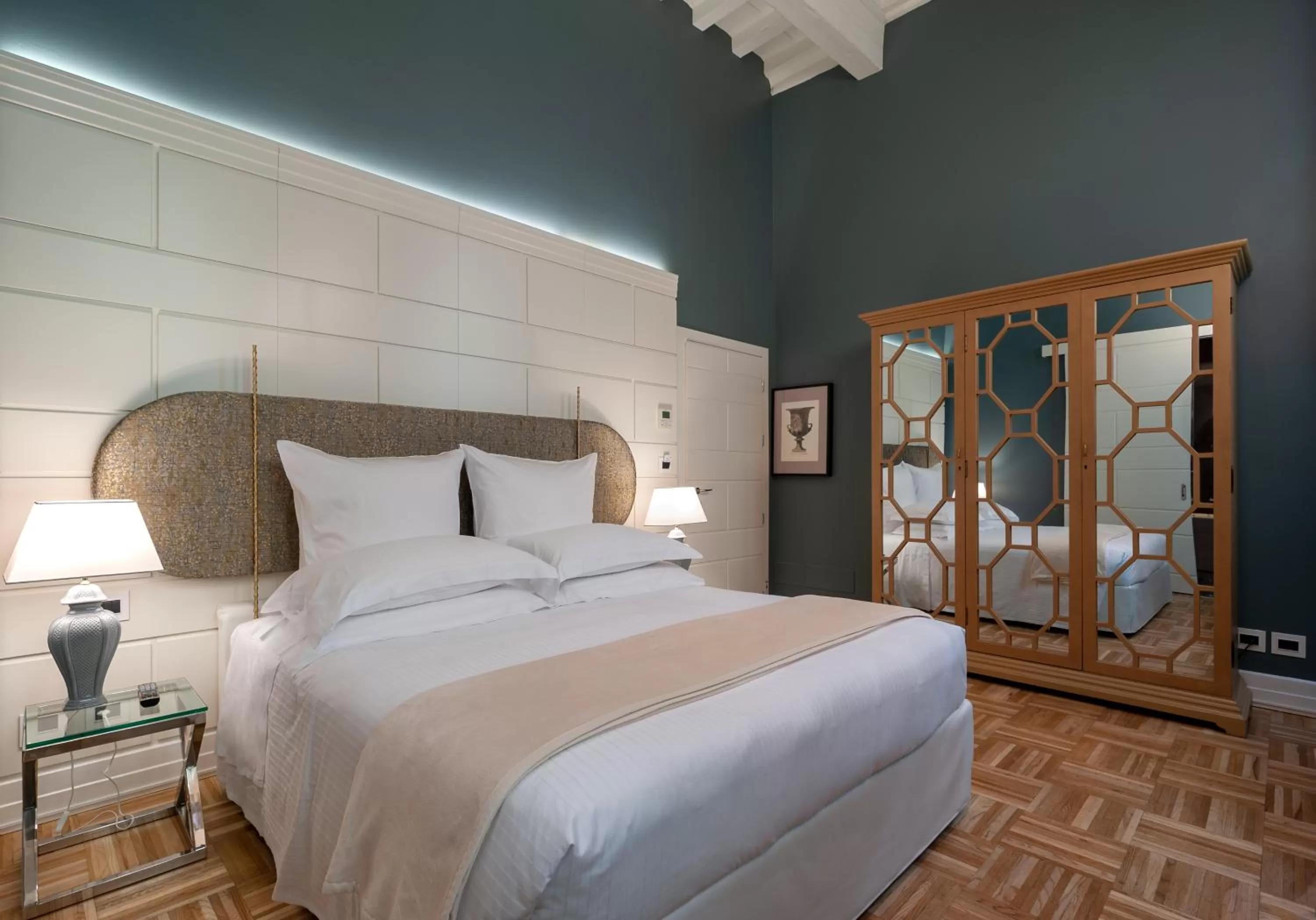 Superior Double Room in Hotel Firenze Number Nine