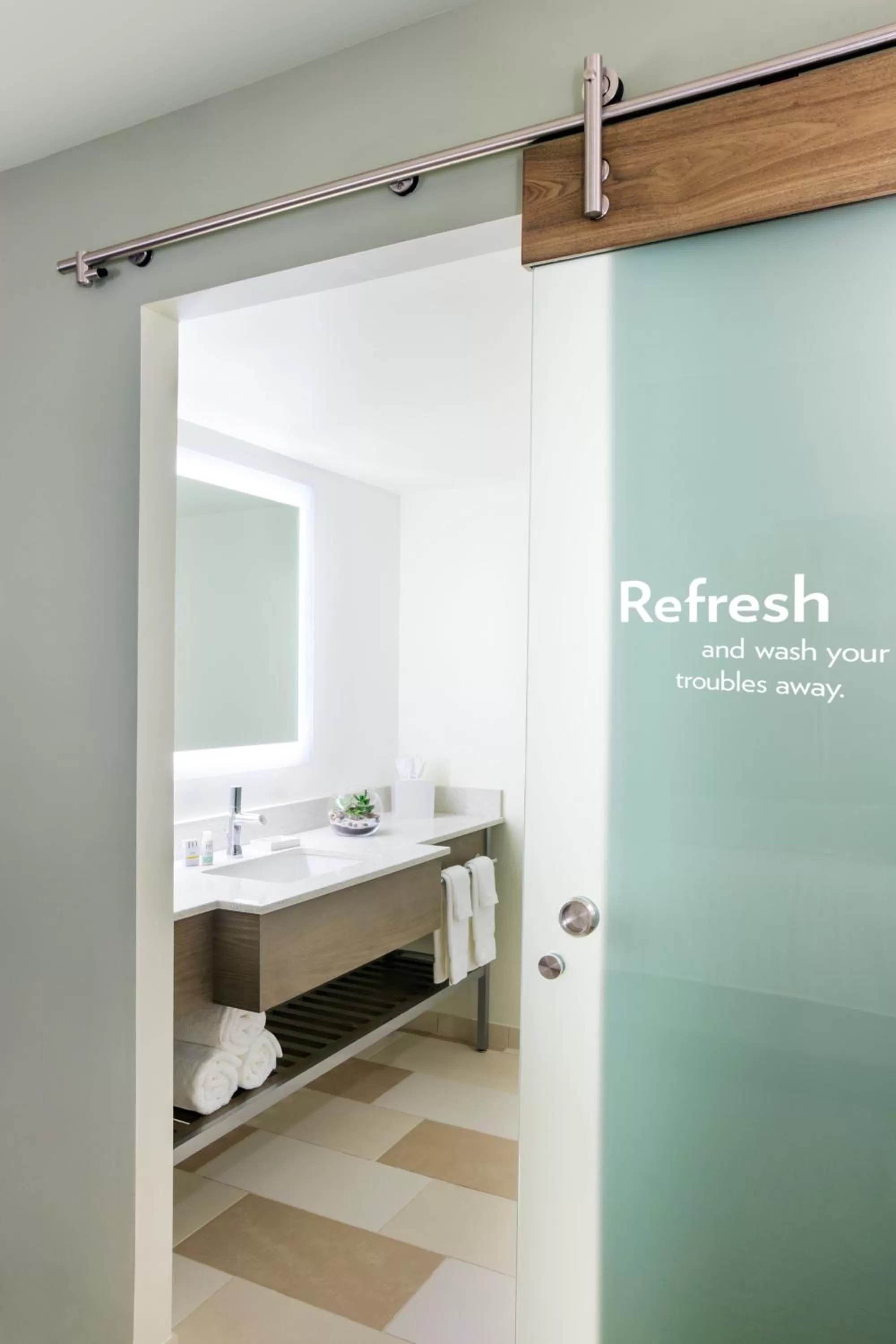 Standard King Room - Communications Accessible in EVEN Hotel Norwalk by IHG