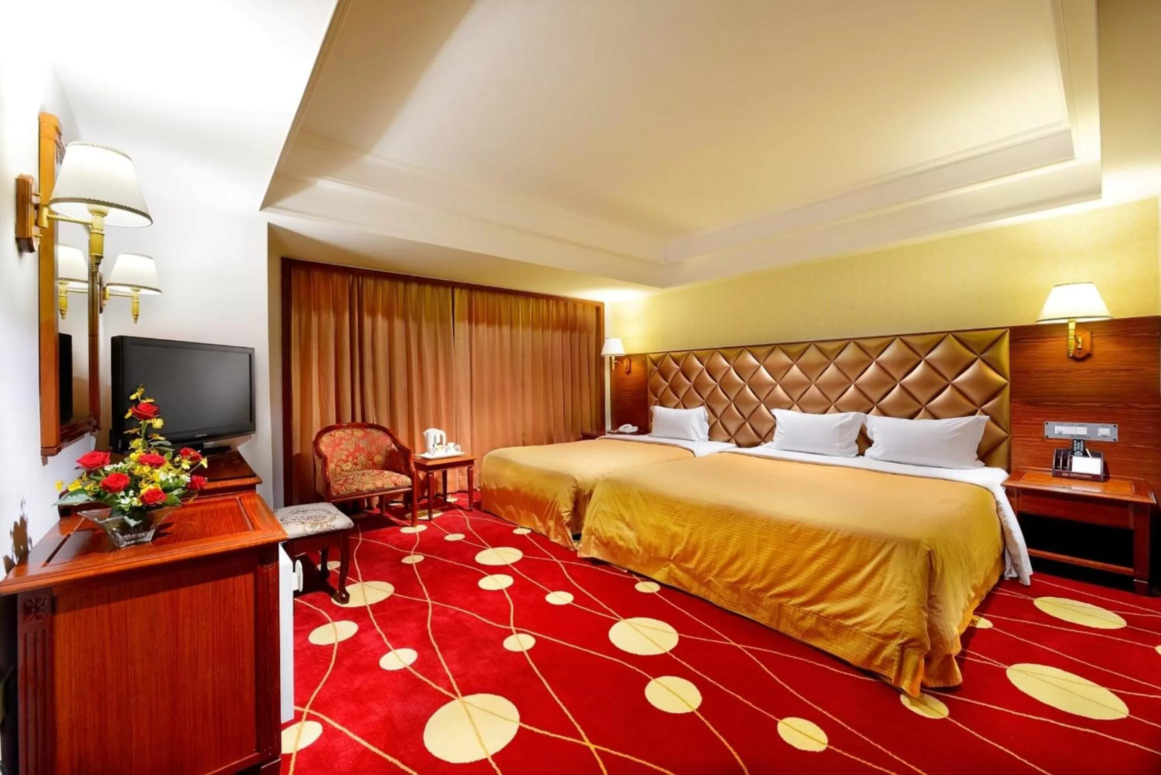 Deluxe Triple Room in Chyuan Du Spring Resort