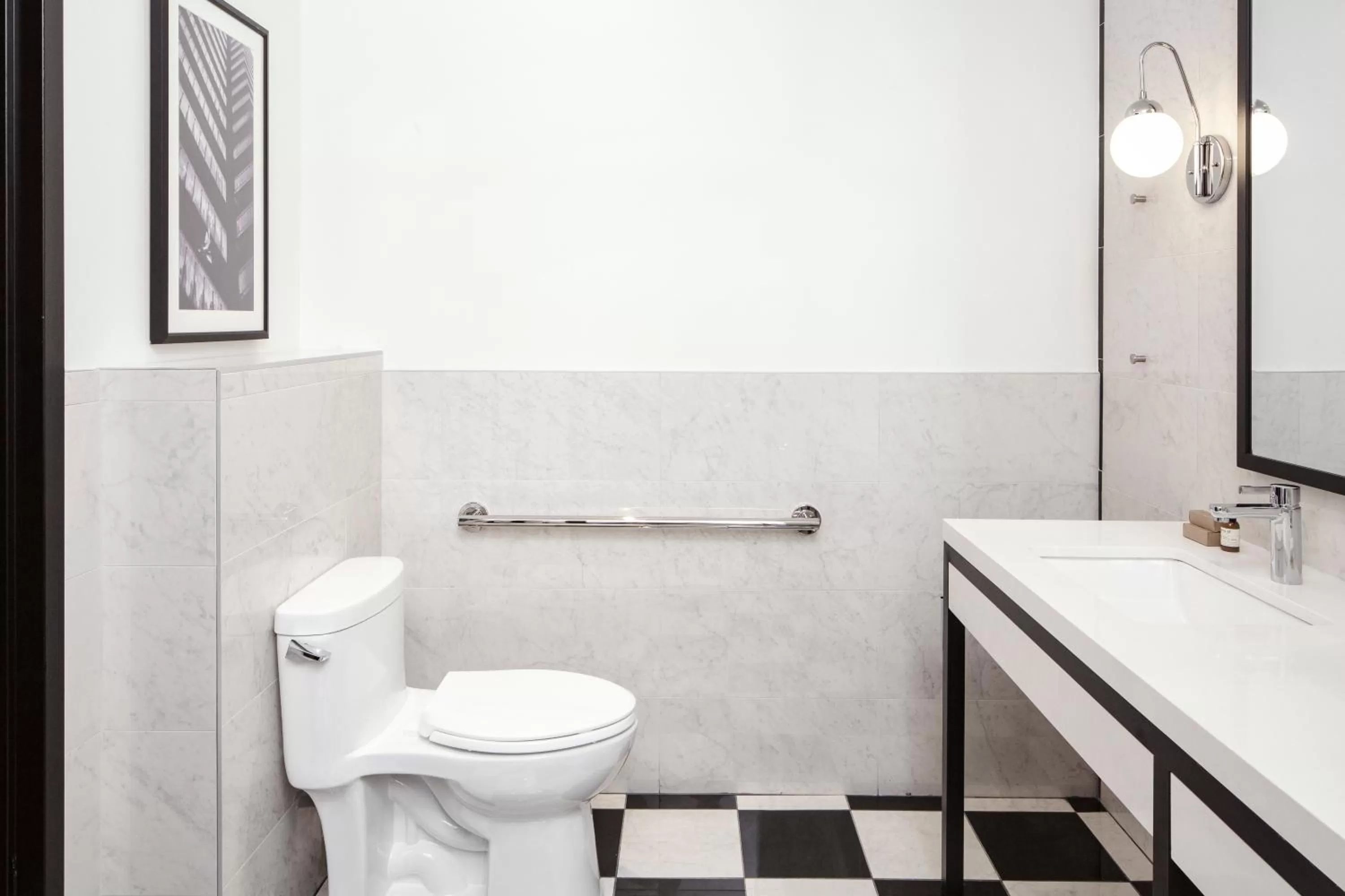 Quadruple Room in Hotel Place D'Armes