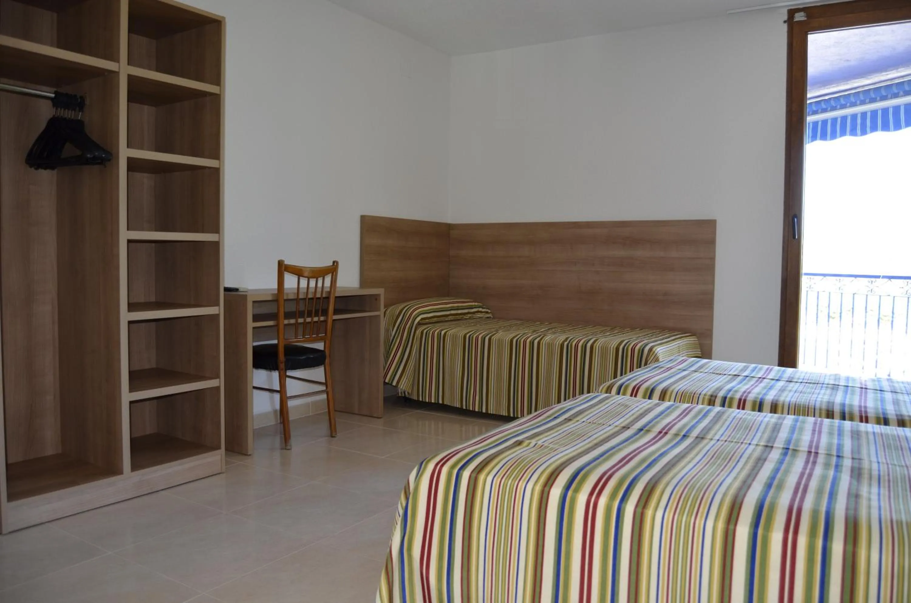 Triple Room with Terrace in Hotel Blason Junior