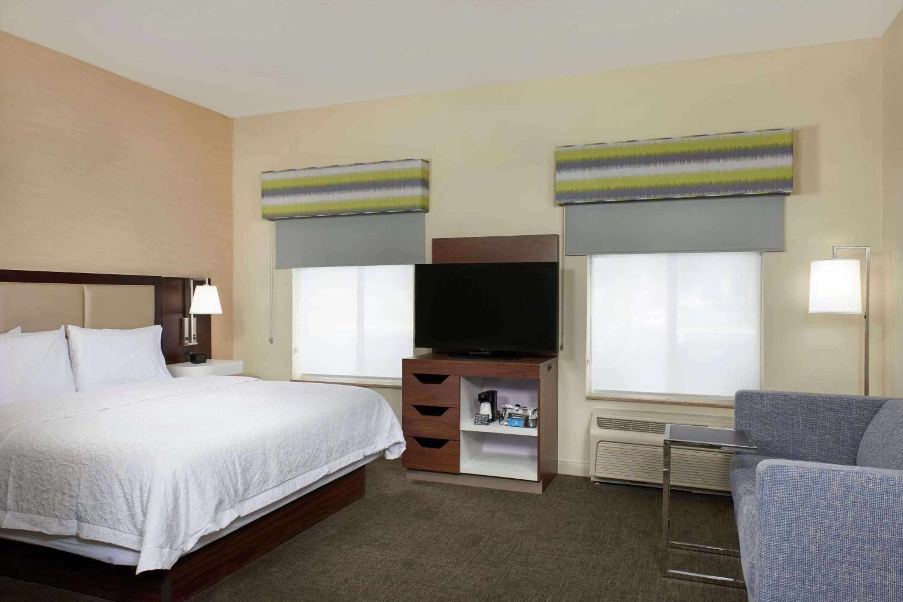 King Studio Suite with Sofa Bed - Non-Smoking in Hampton Inn & Suites Phoenix-Surprise