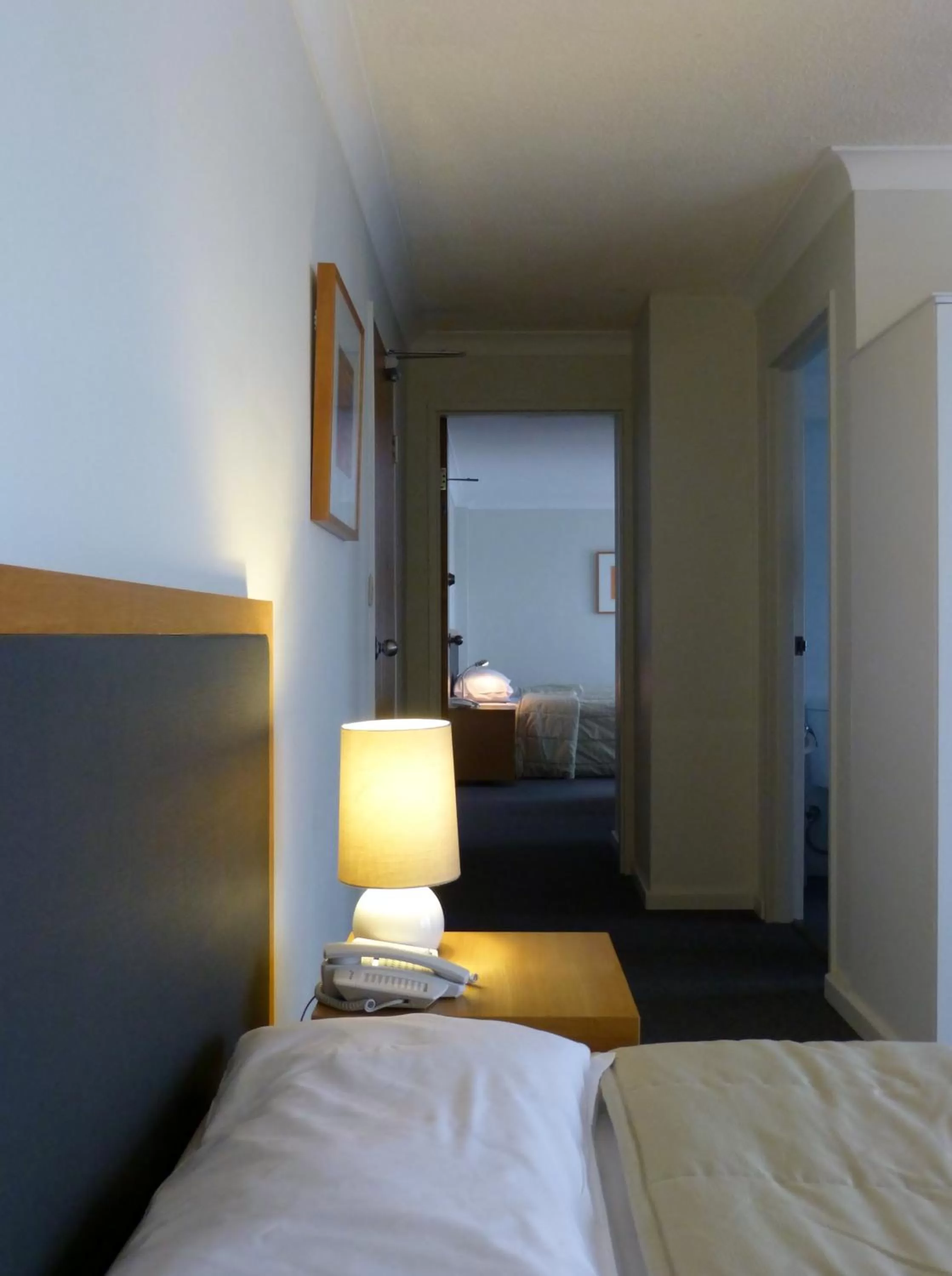 Family Suite - Two Connecting Double Rooms with Private Balcony in Park Ridge Retreat