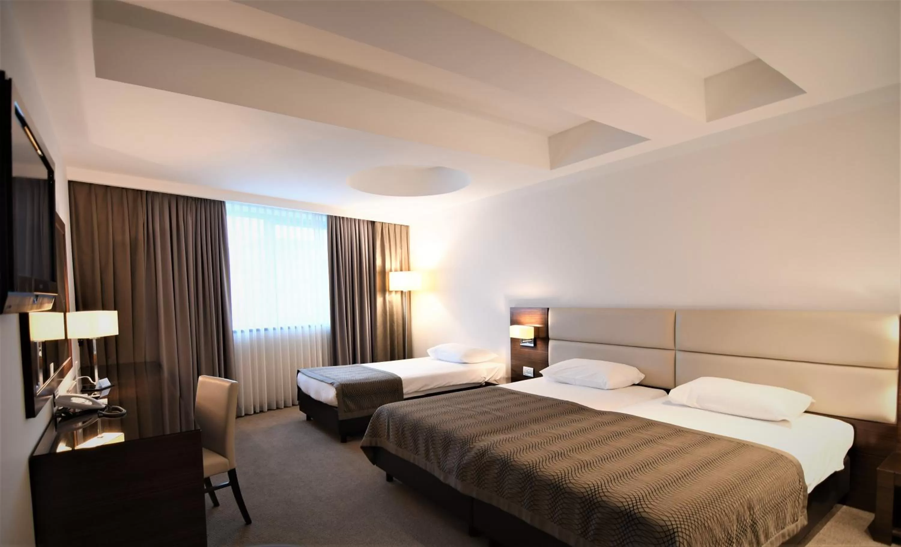 Deluxe Triple Room in Hotel Aristos