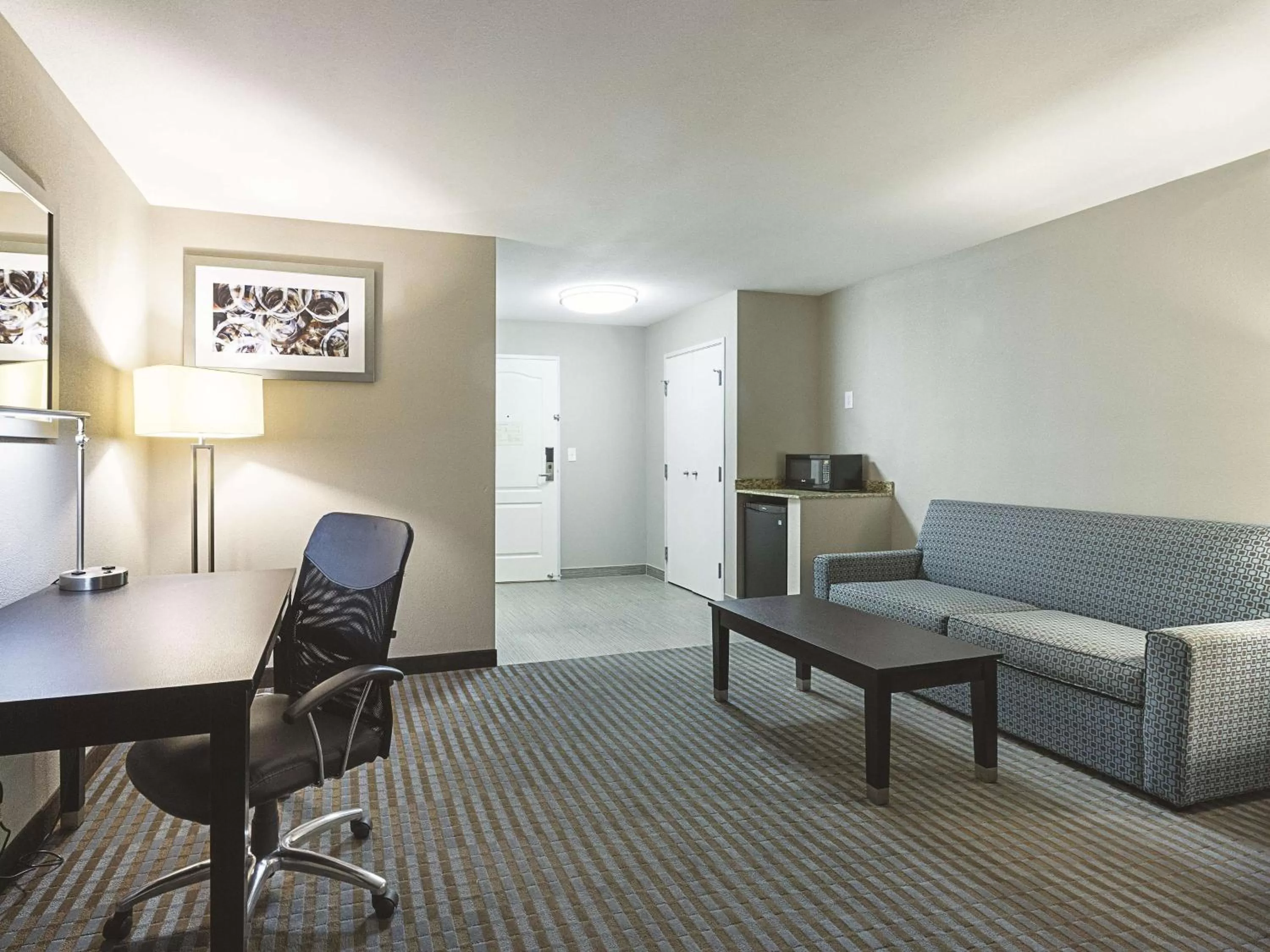 Deluxe King Room - Mobility Access/Non-Smoking in La Quinta Inn & Suites Casino and Bar by Wyndham Glendive