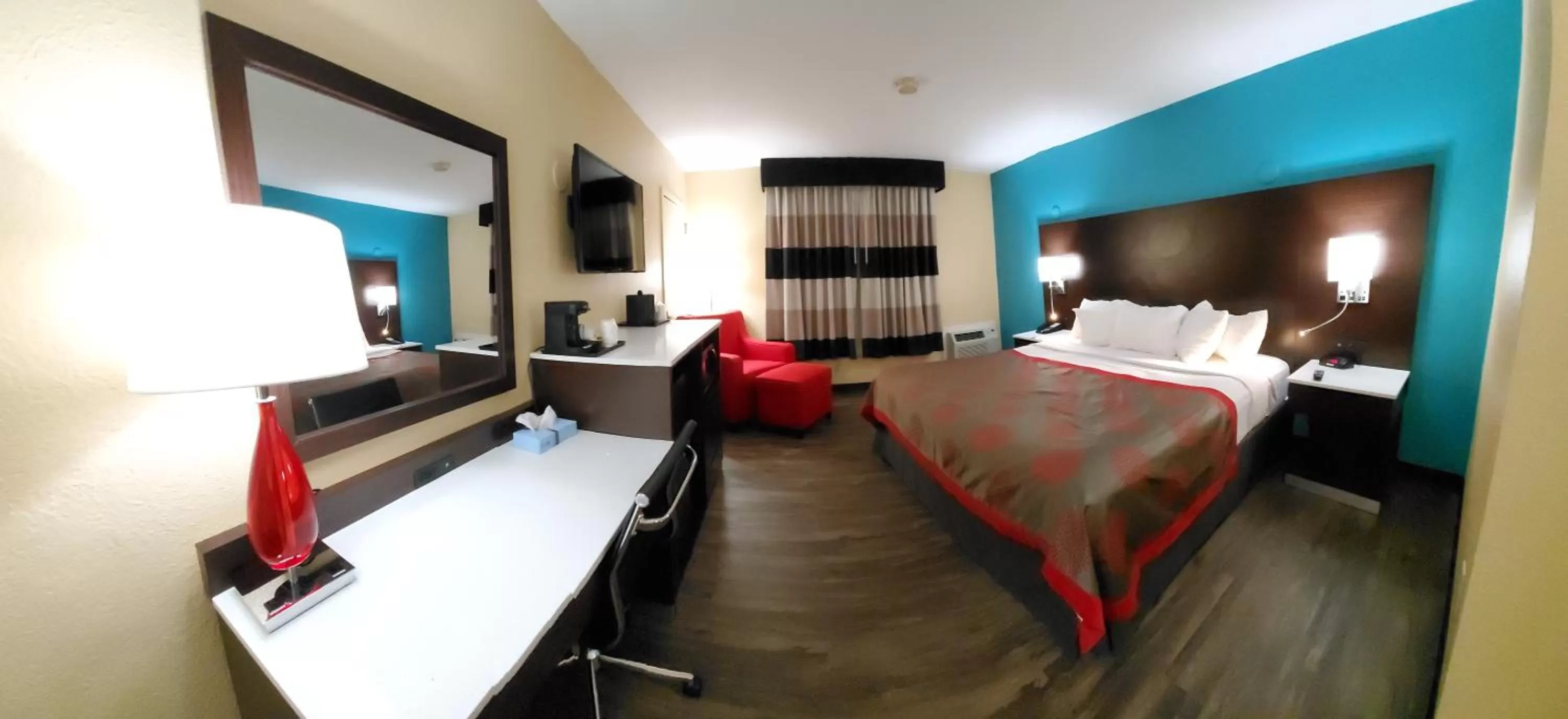 Standard Room with King Bed - Non-Smoking in Ramada by Wyndham Groton