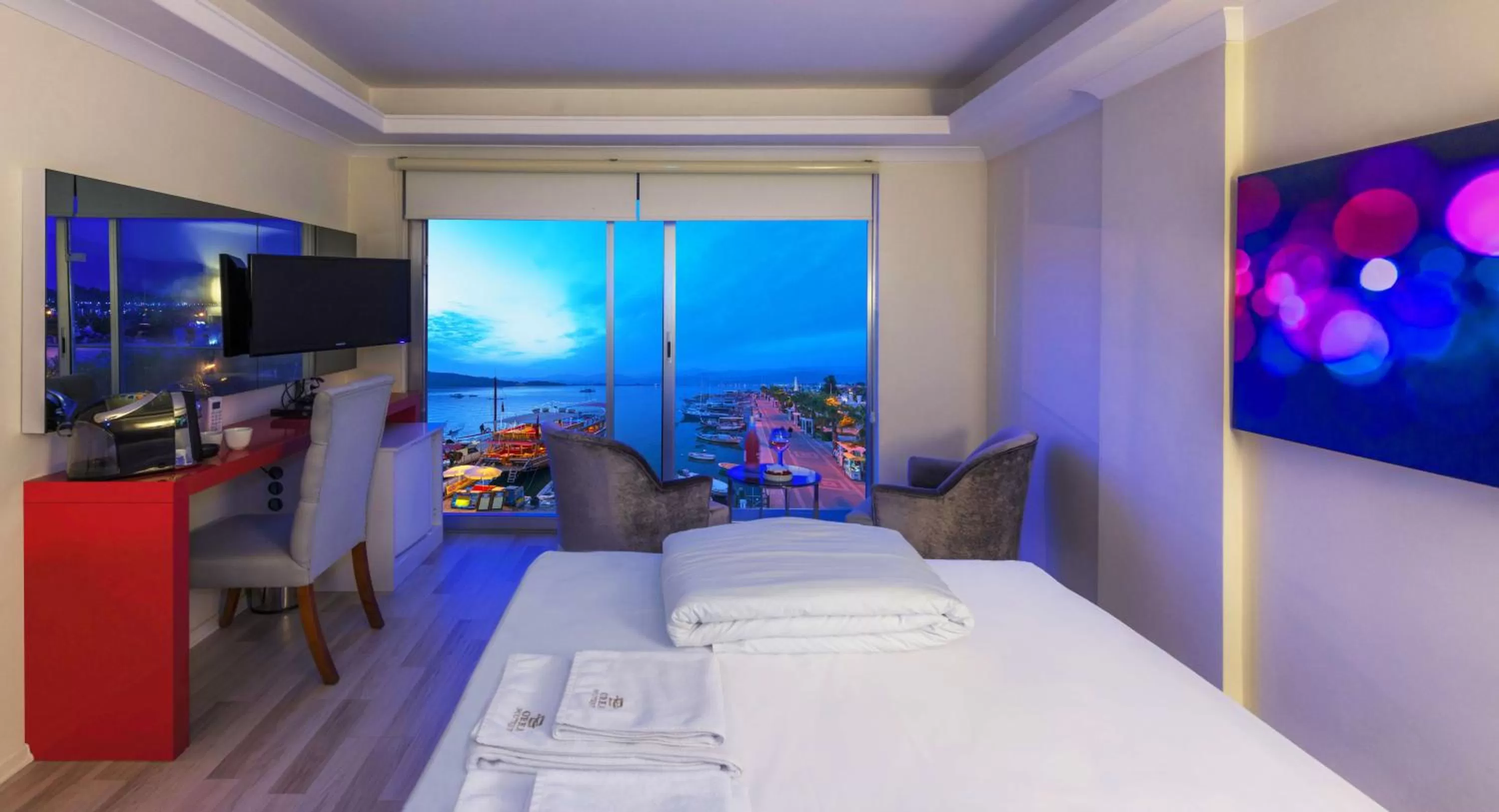 Large Room with Sea View in Orka Boutique Hotel