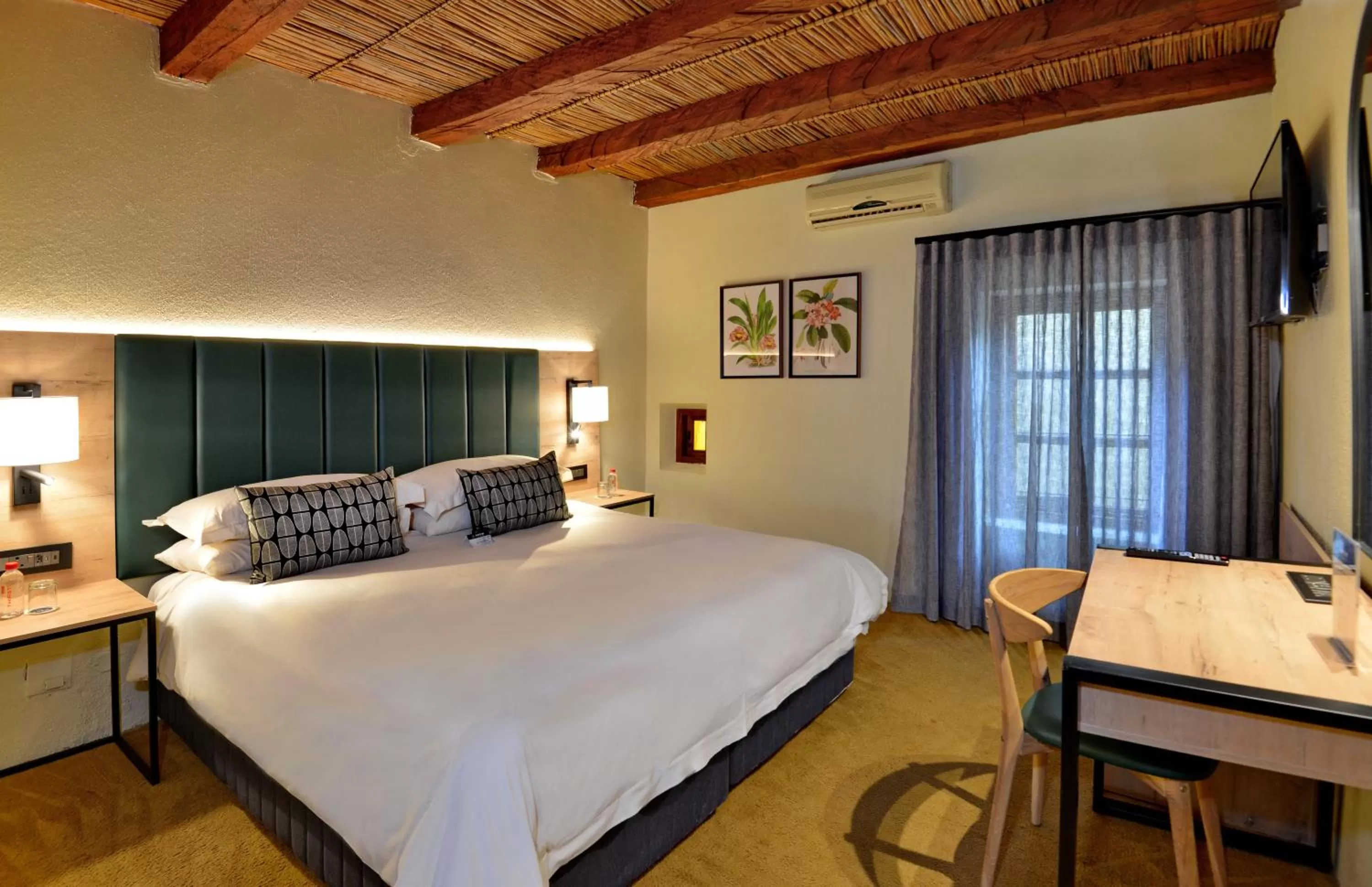 Deluxe Suite - single occupancy in ANEW Resort Hazyview Kruger Park