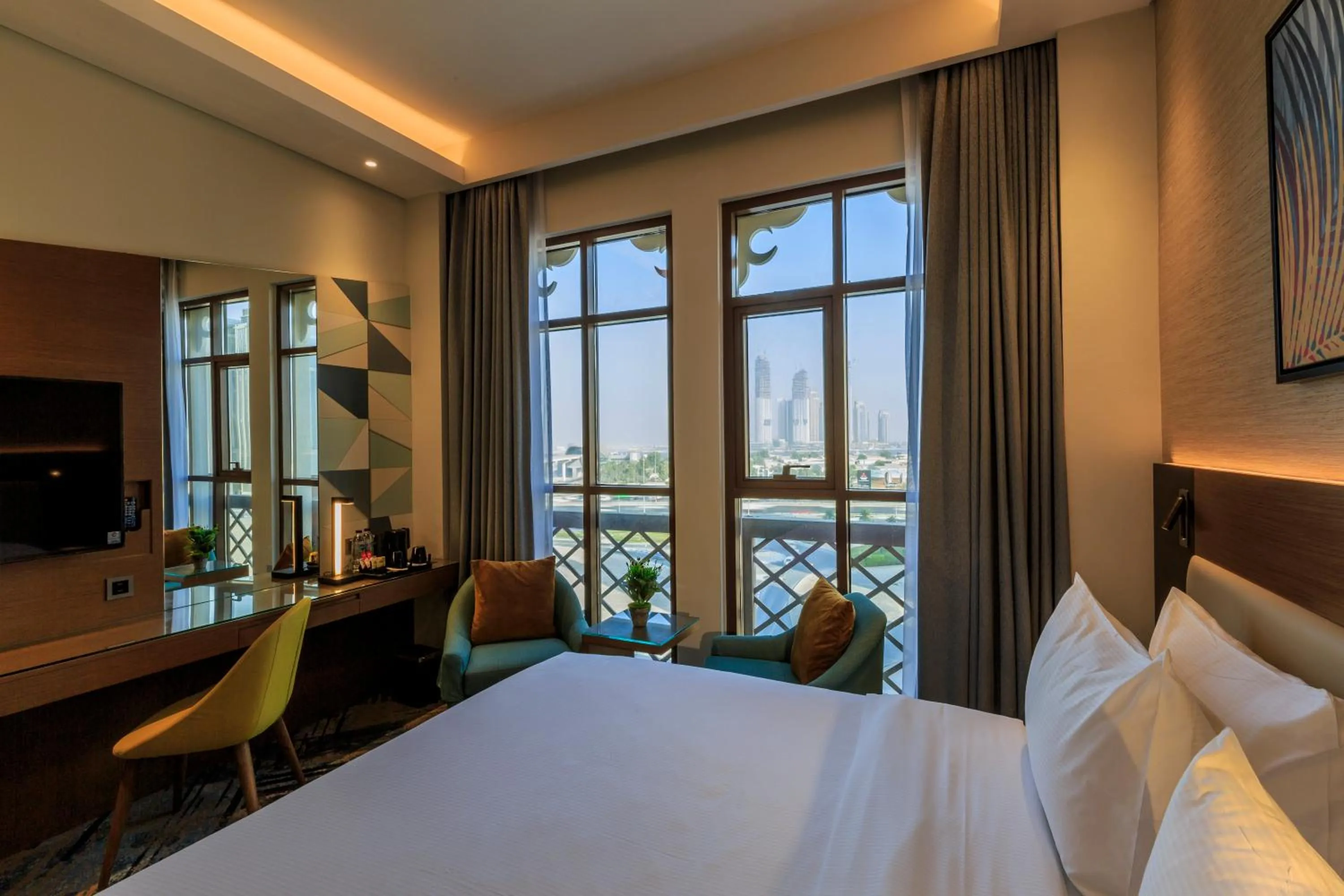 Executive King Room Partial Canal View with 20% Off Food & Beverage (excluding in-room dining) in S19 Hotel-Al Jaddaf