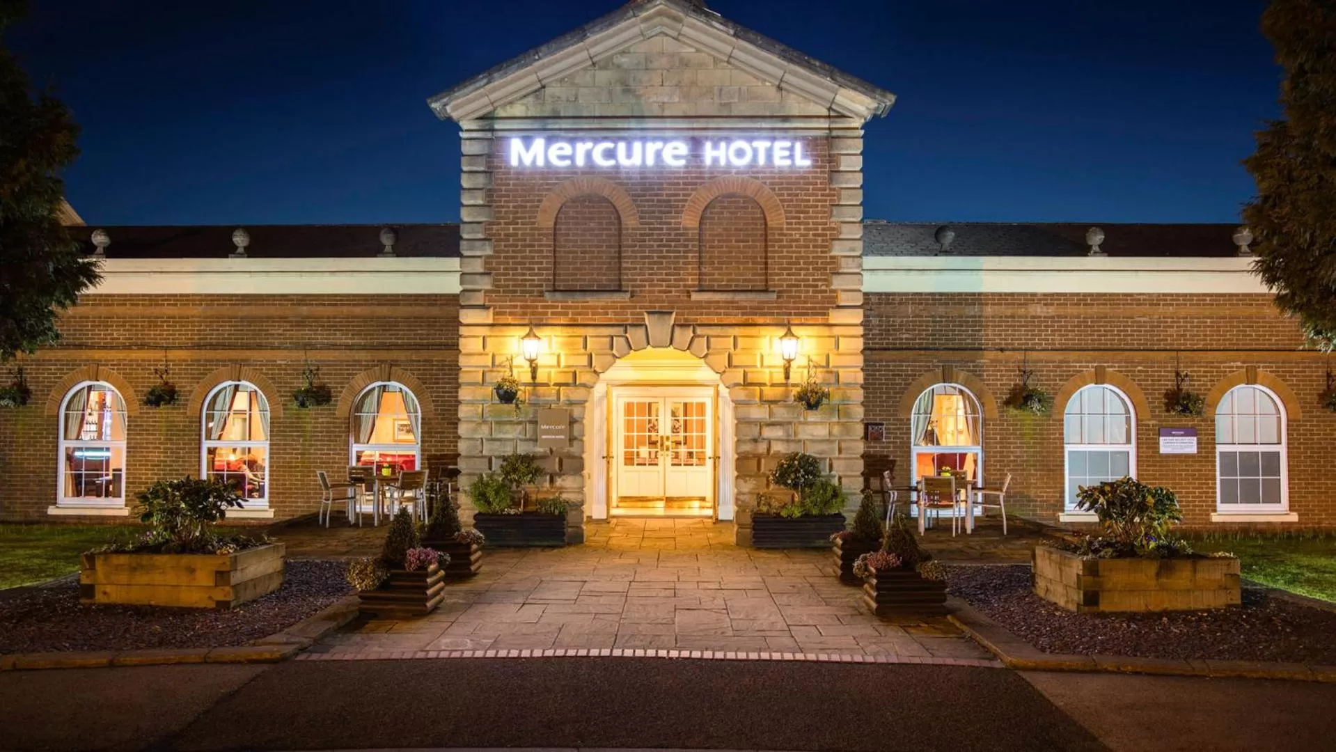 Property building in Mercure Haydock Hotel