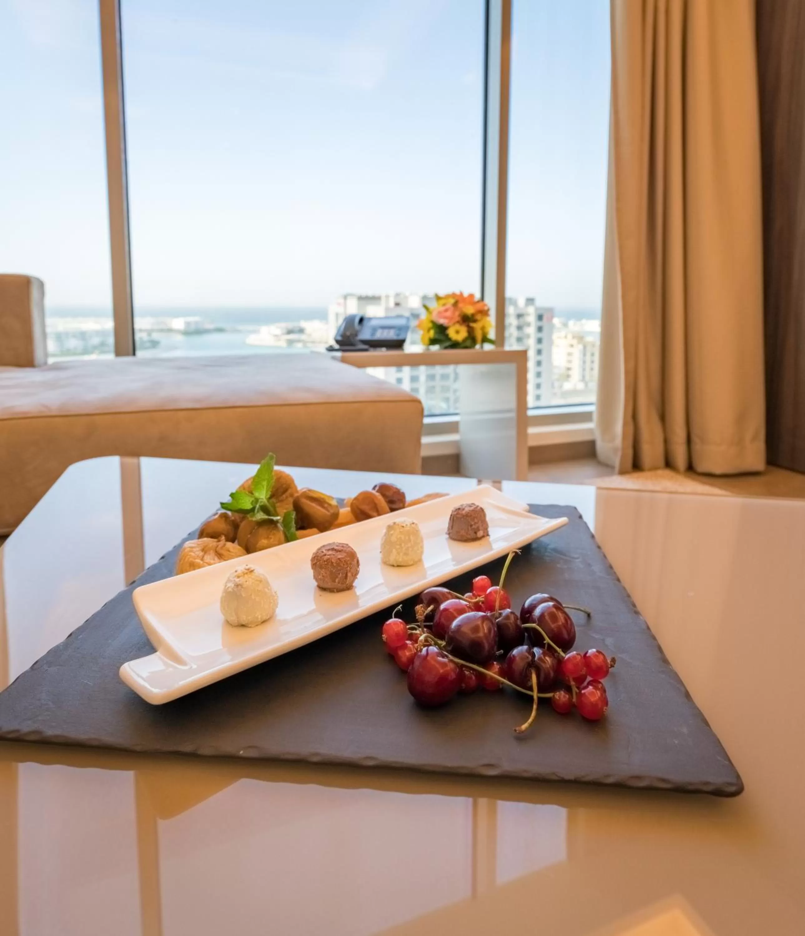 Deluxe Sea View Twin Room in The Grove Hotel & Conference Centre Bahrain