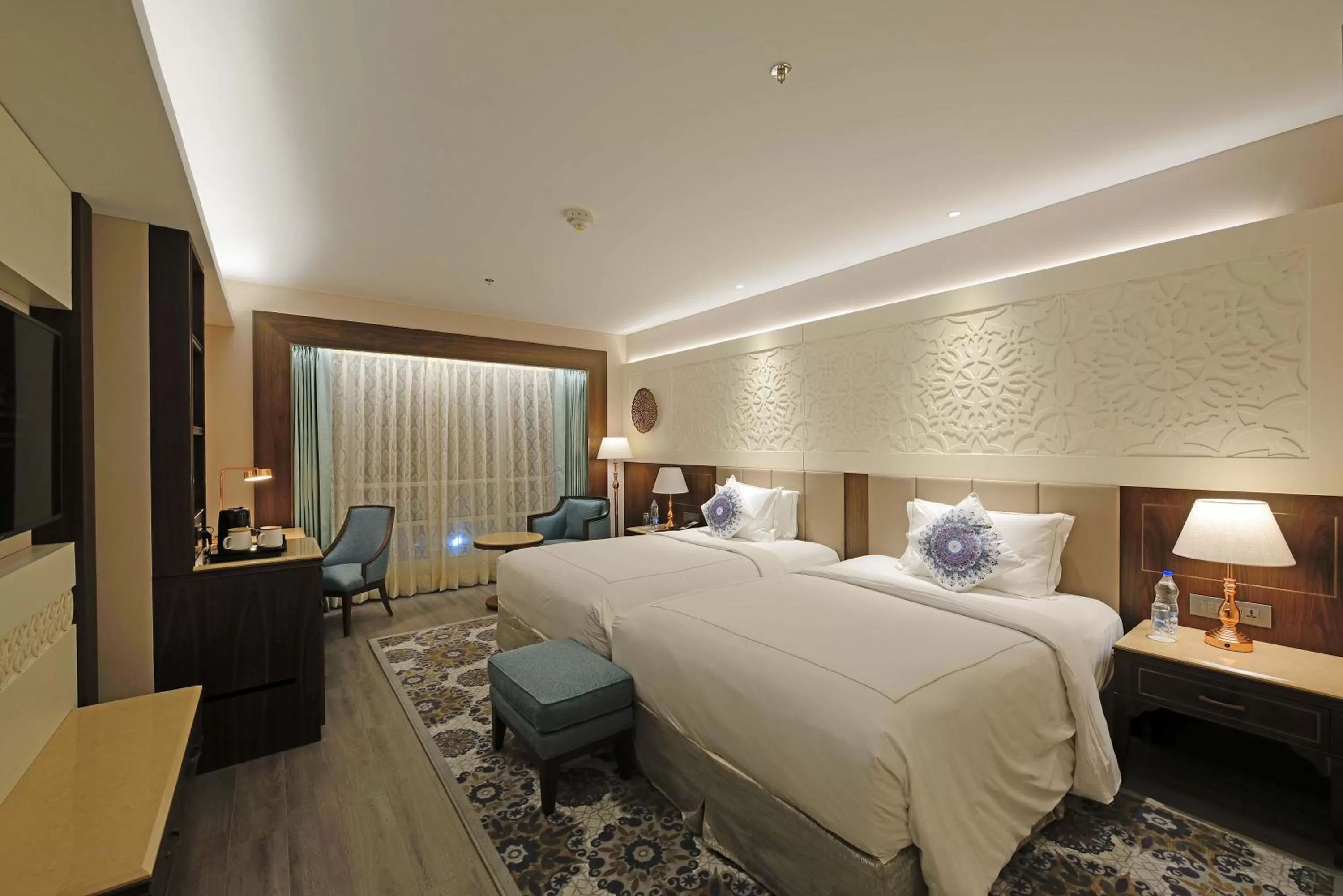 Luxury Room twin Bed - single occupancy in Taj Skyline Ahmedabad