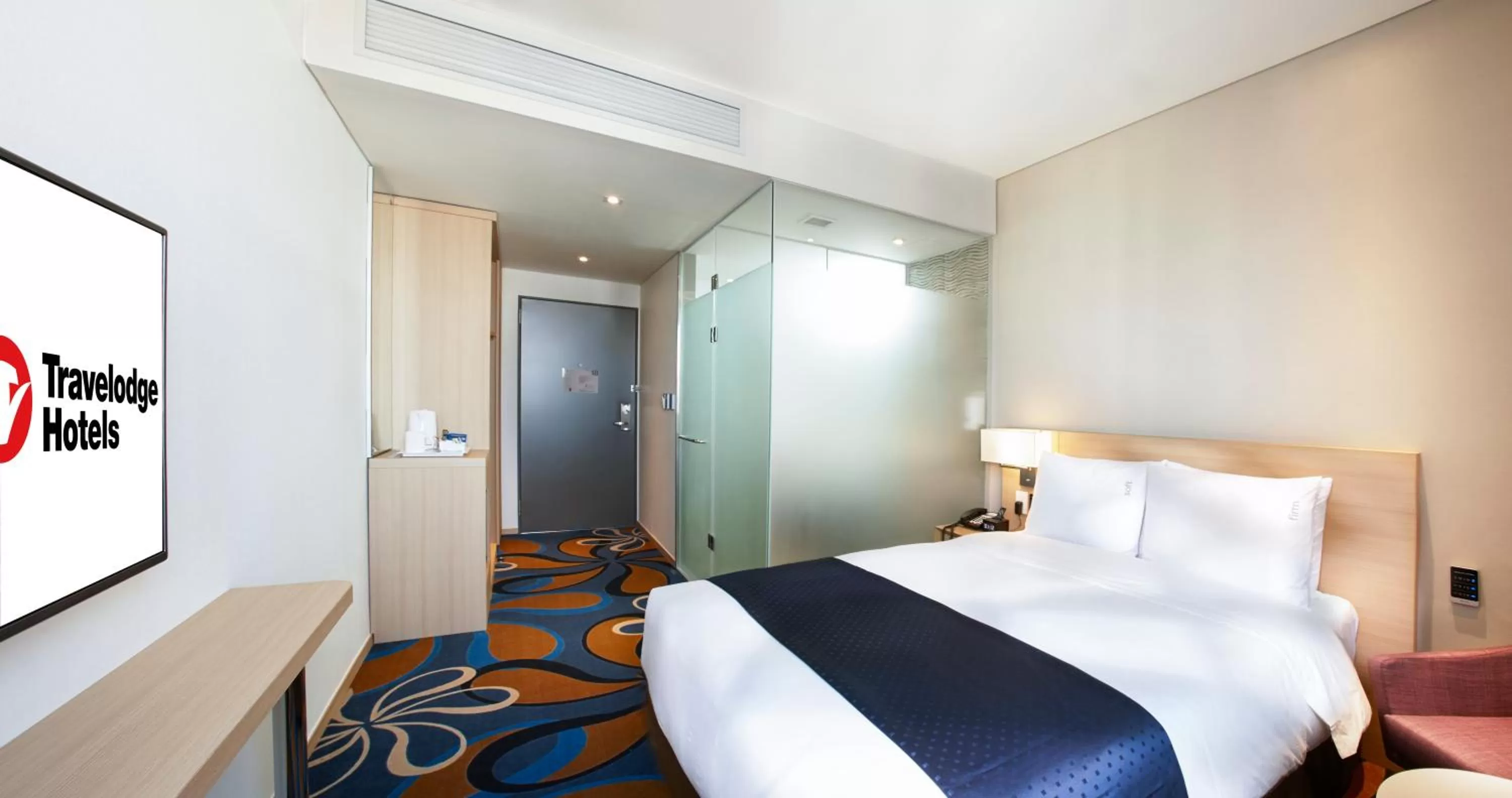Superior Queen Room in Travelodge Myeongdong Euljiro