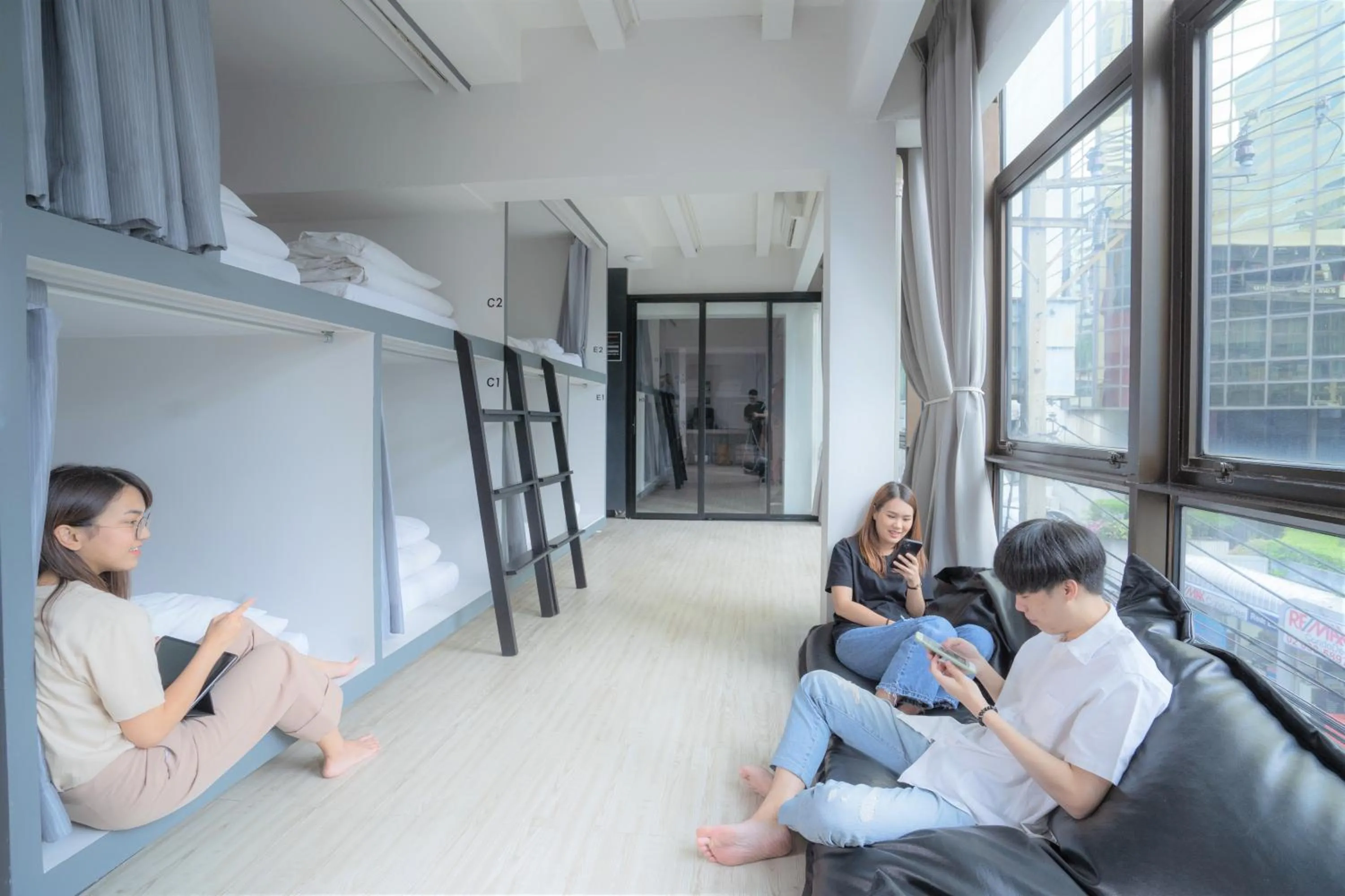 Capsule Dormitory room  in 3Howw Hostel @ Sukhumvit 21