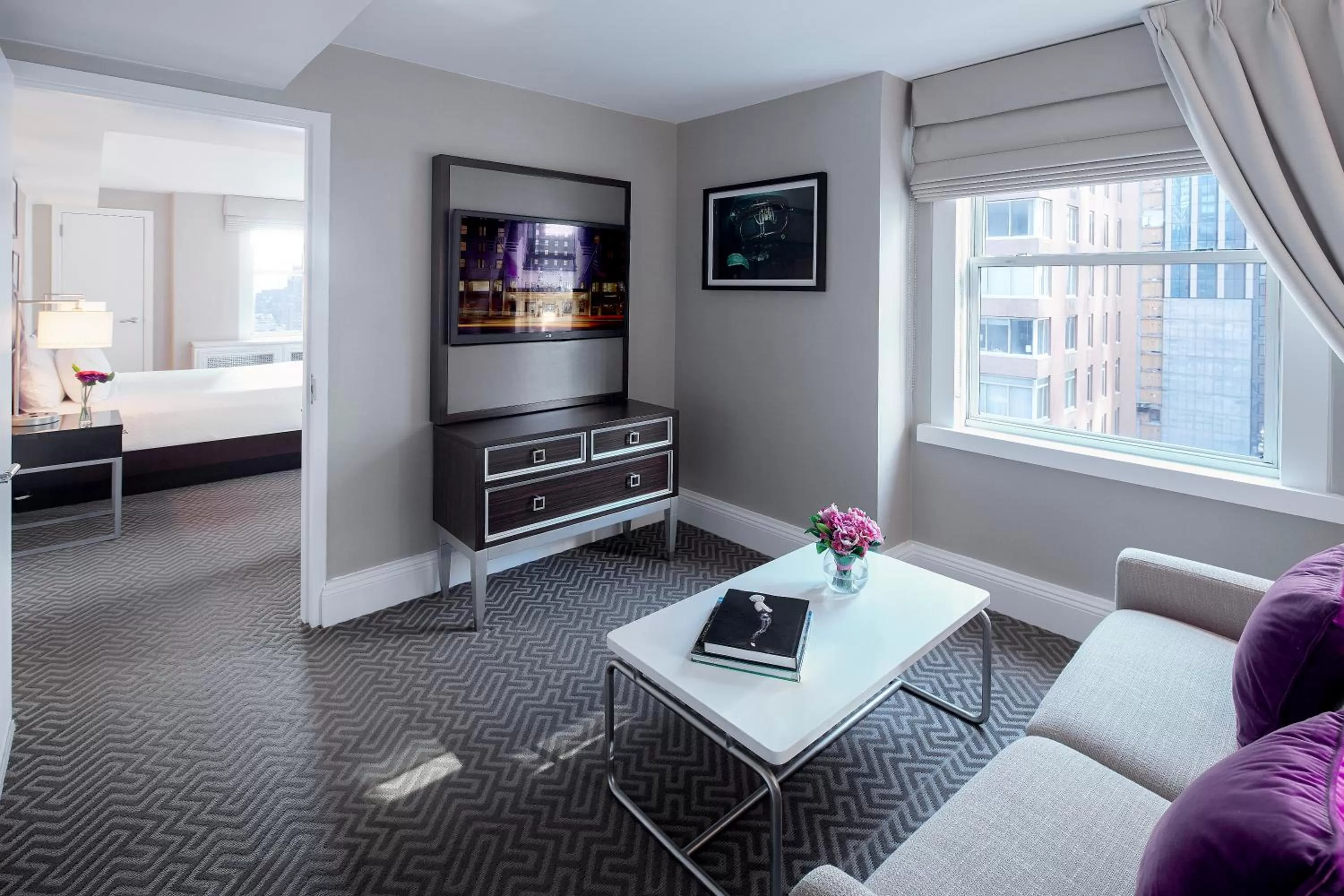 One-Bedroom Suite with Sofa Bed in The Lexington Hotel, Autograph Collection