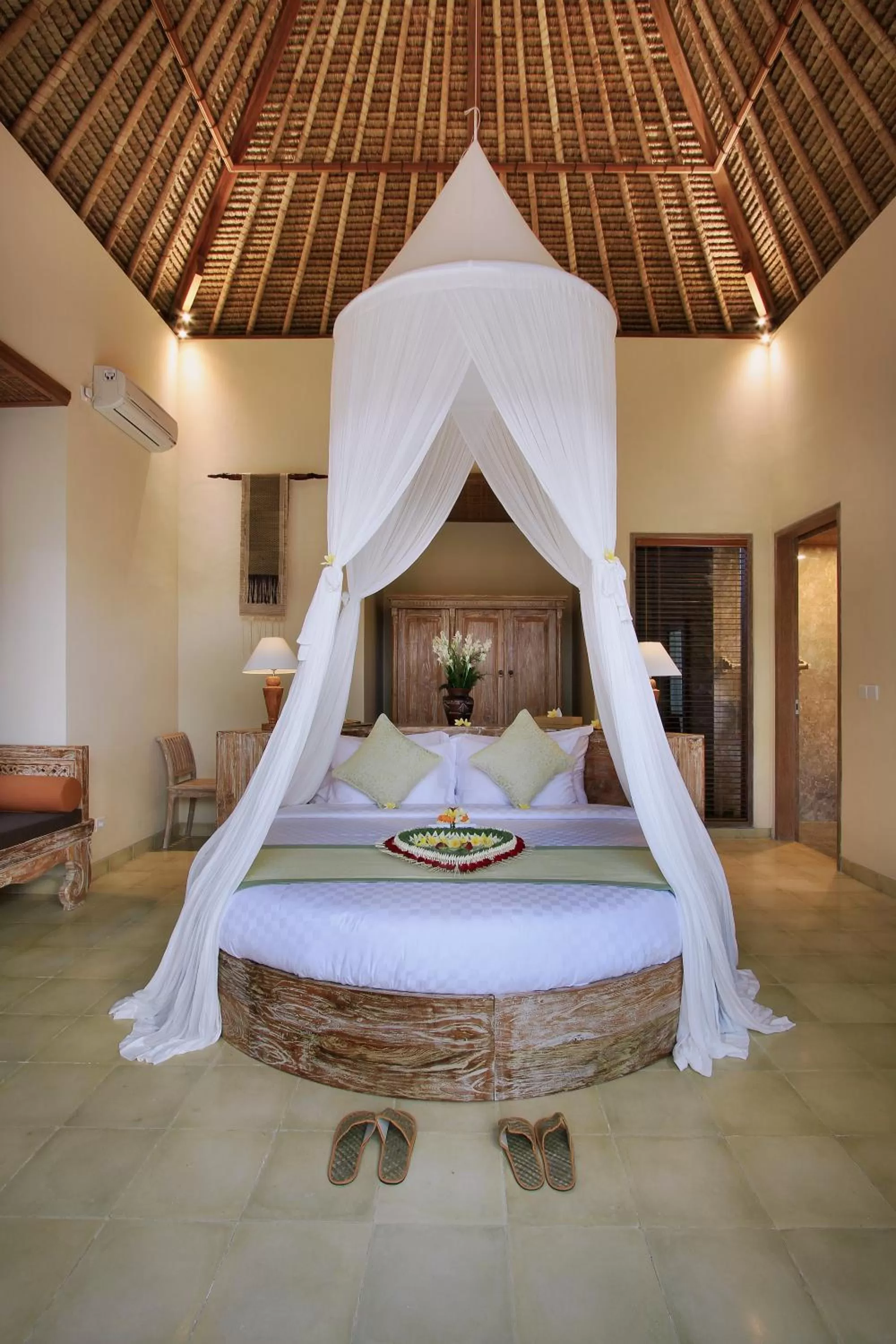 Classic One-Bedroom Pool Villa with  Daily Afternoon Tea in The Alena Resort a Pramana Experience