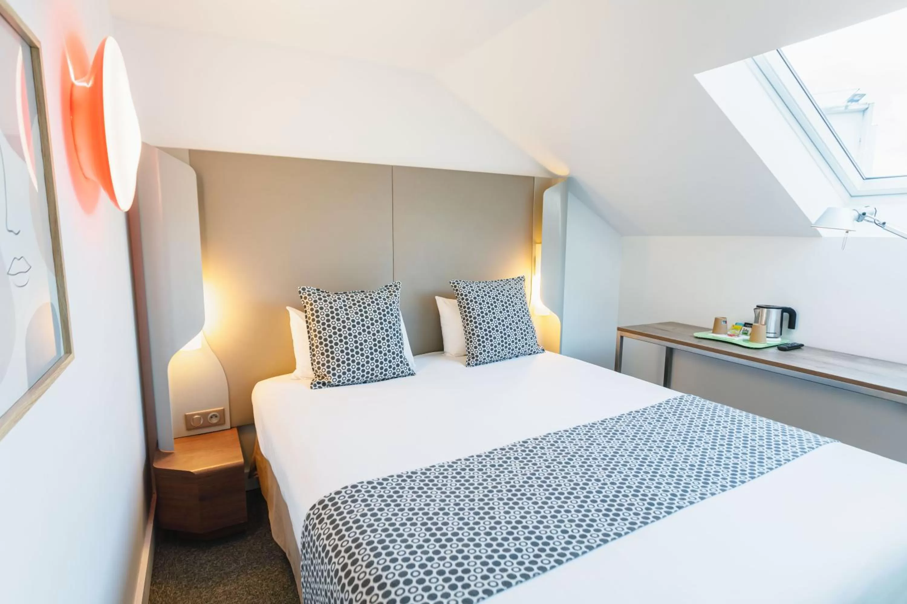 Superior Double Room in Campanile Lyon Bron Eurexpo