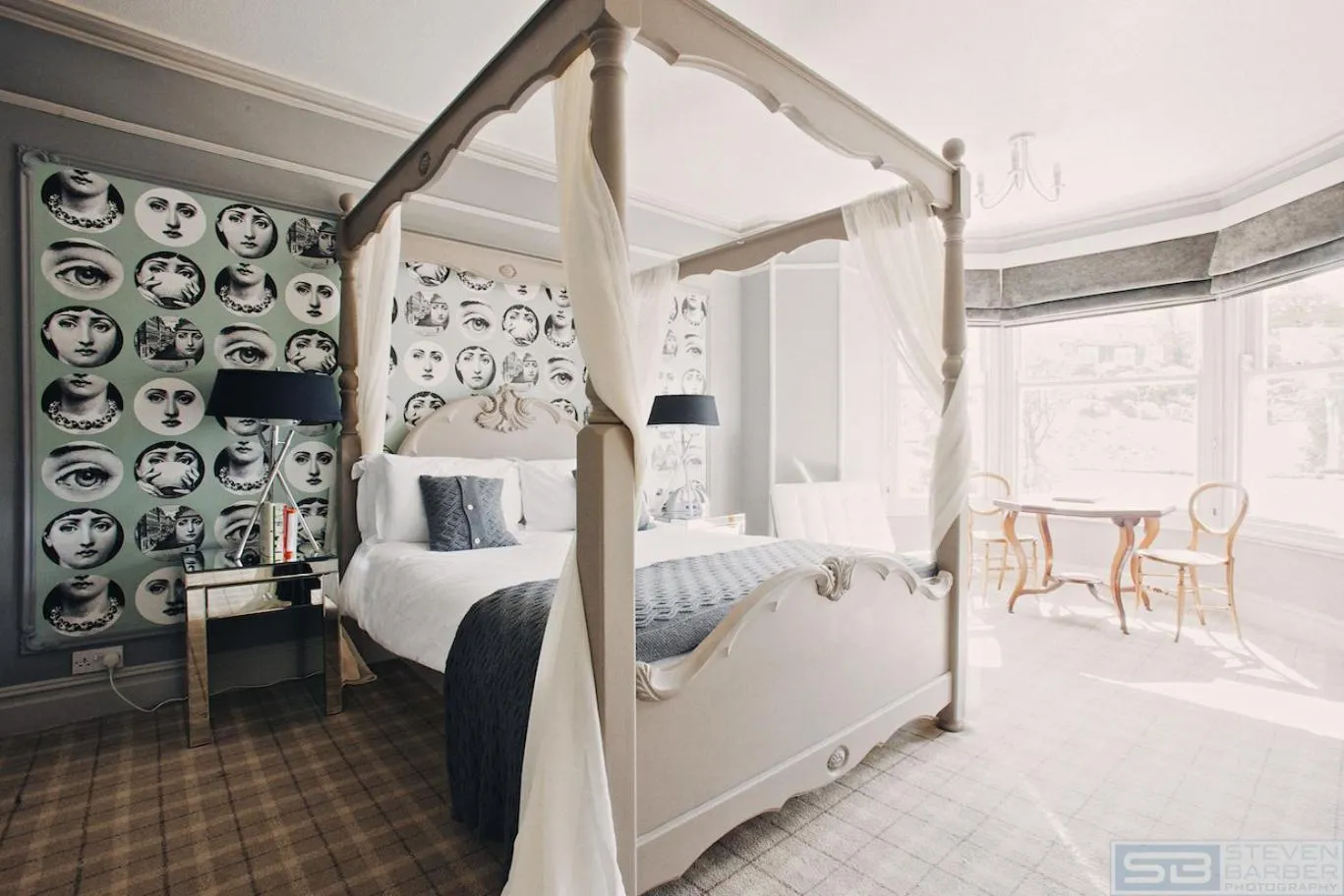 Superior Four-Poster Room in Rum Doodle, Windermere B&B