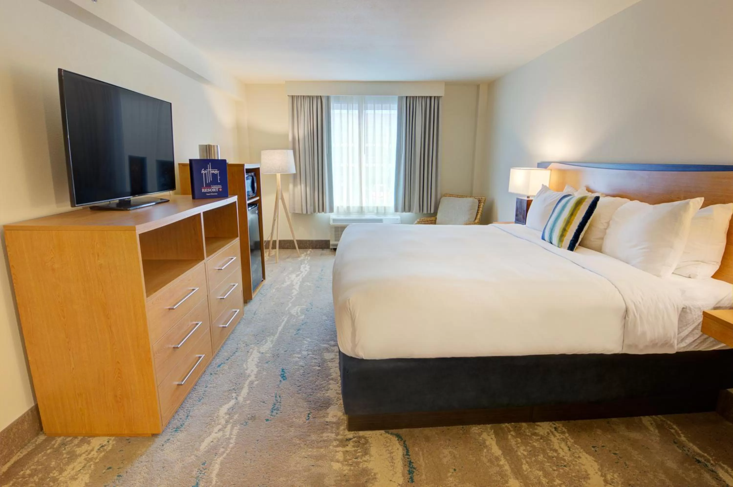 Standard King Room in Guy Harvey Resort on Saint Augustine Beach