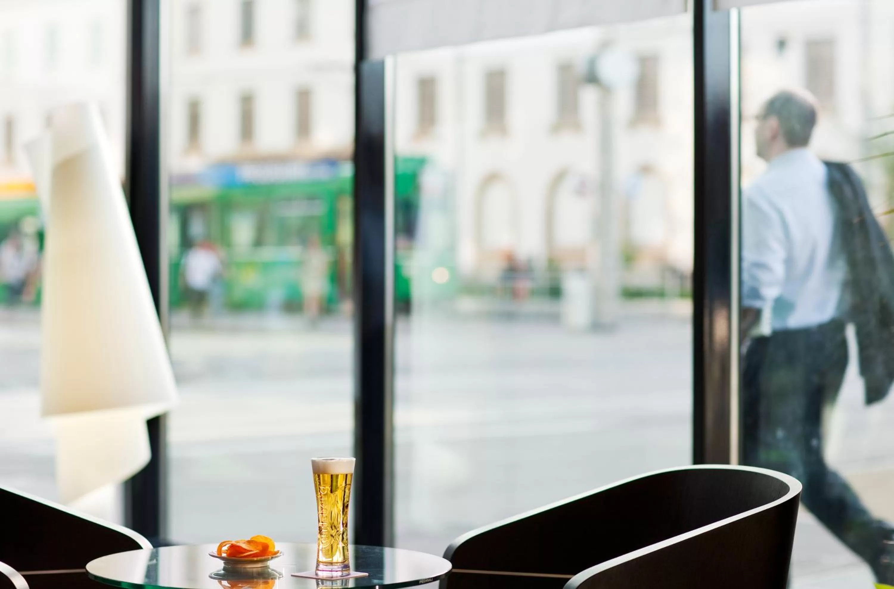 Lobby or reception in ibis Basel Bahnhof
