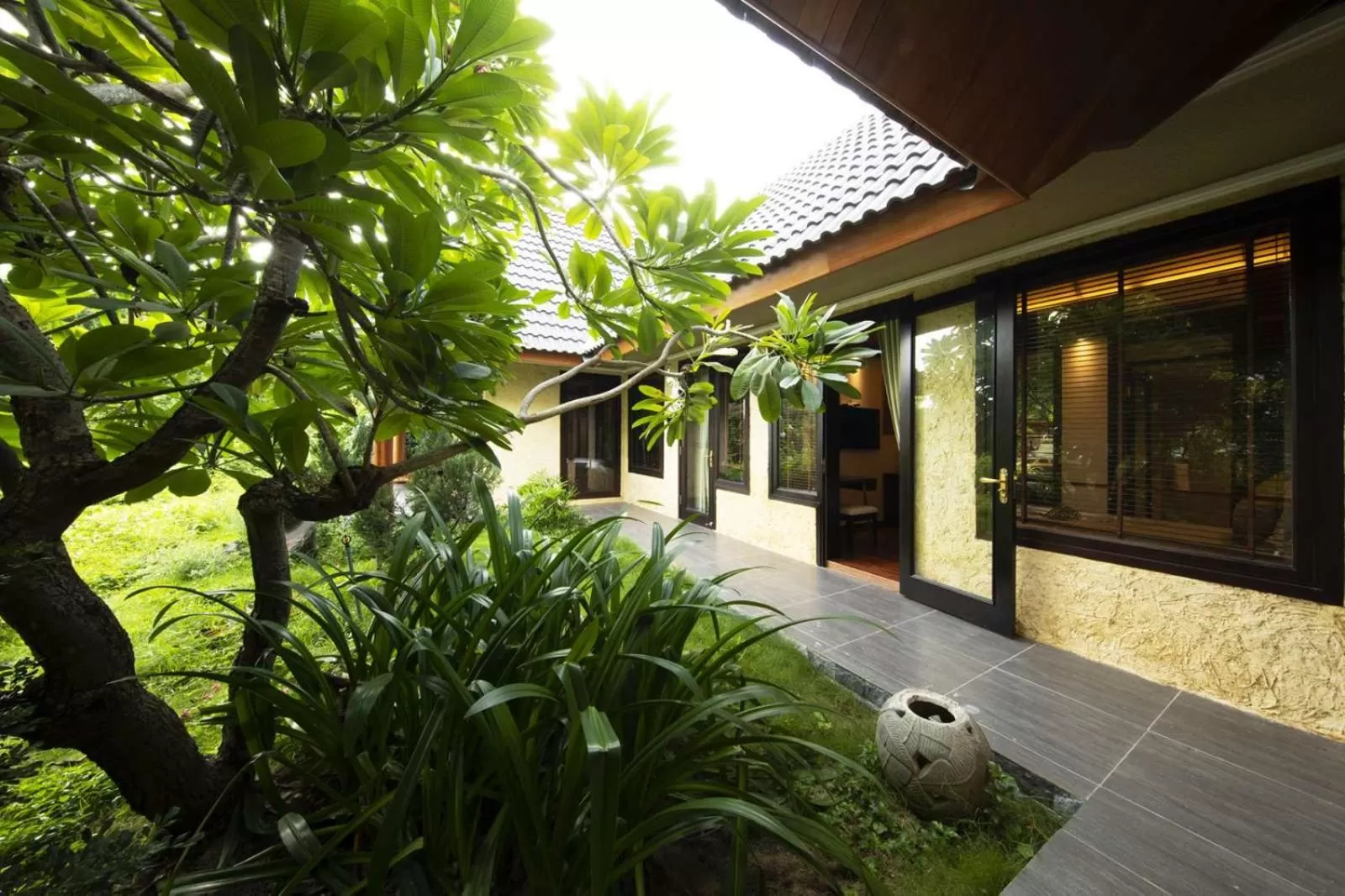 Premier Family in Hon Tam Resort