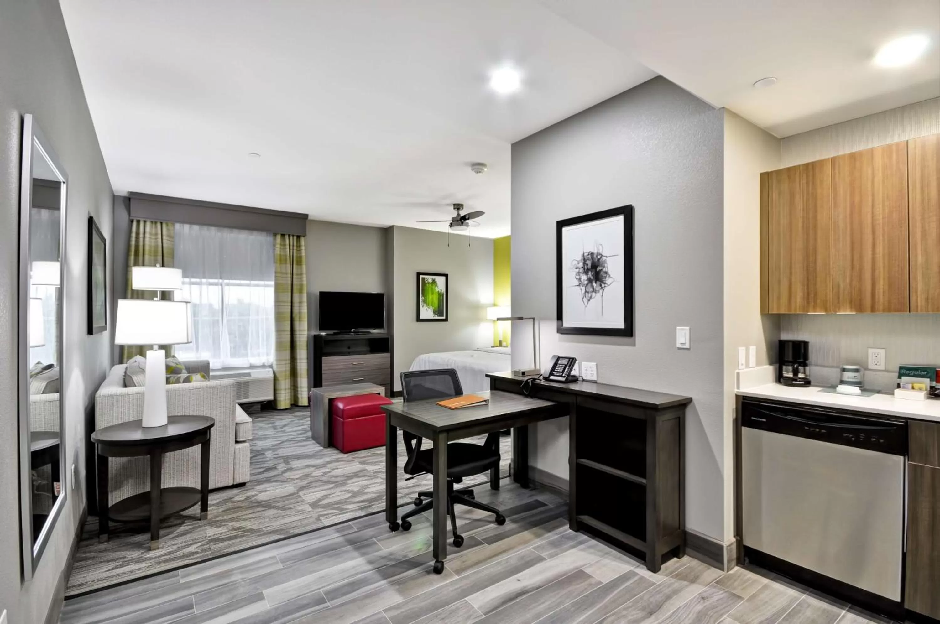 King Studio Suite - Hearing Access/Non-Smoking in Homewood Suites by Hilton Tyler