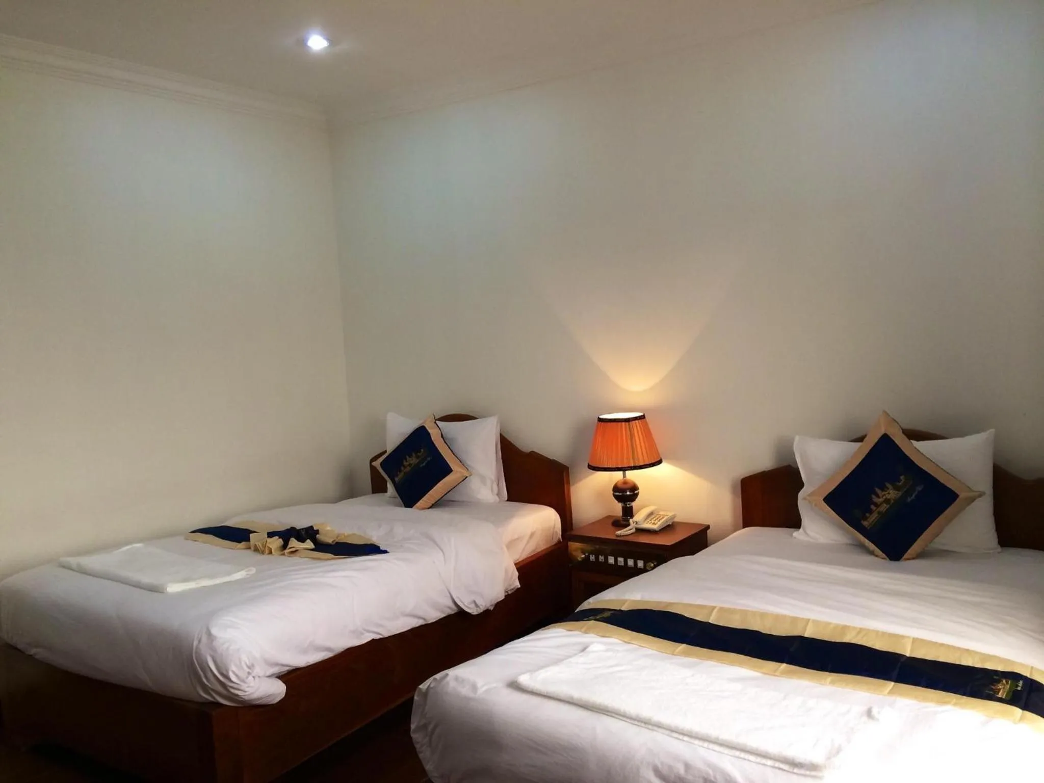 Twin Room with Balcony in Emerald BB Battambang Hotel