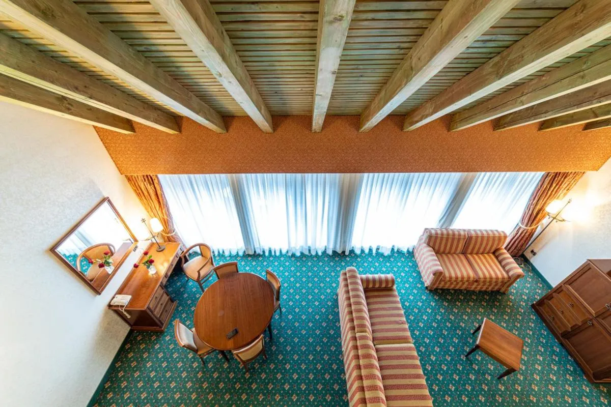 Suite in Lux Garden Hotel