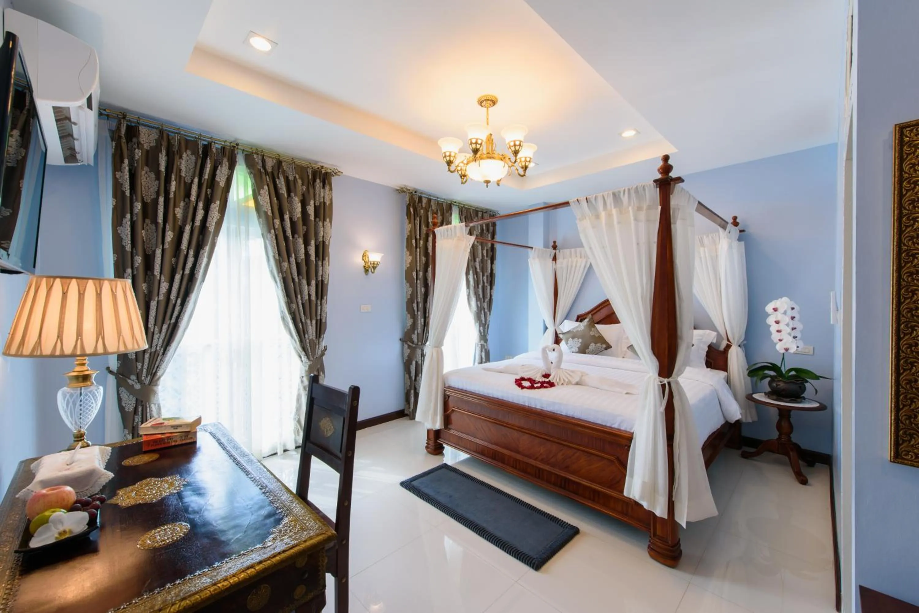 Superior Double Room in The Velvet Orchid