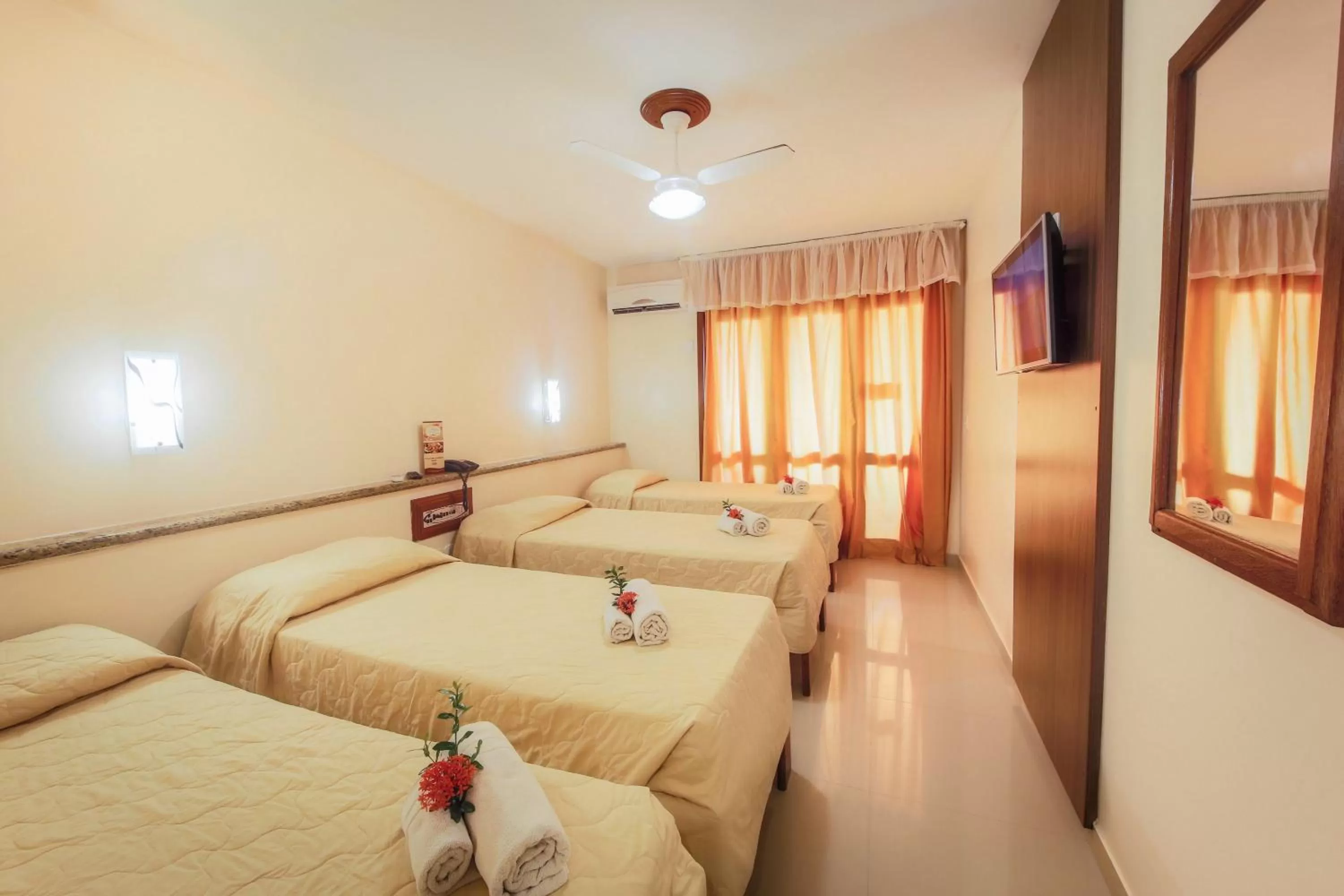 Quadruple Room in Terra Brasil - Rede Soberano