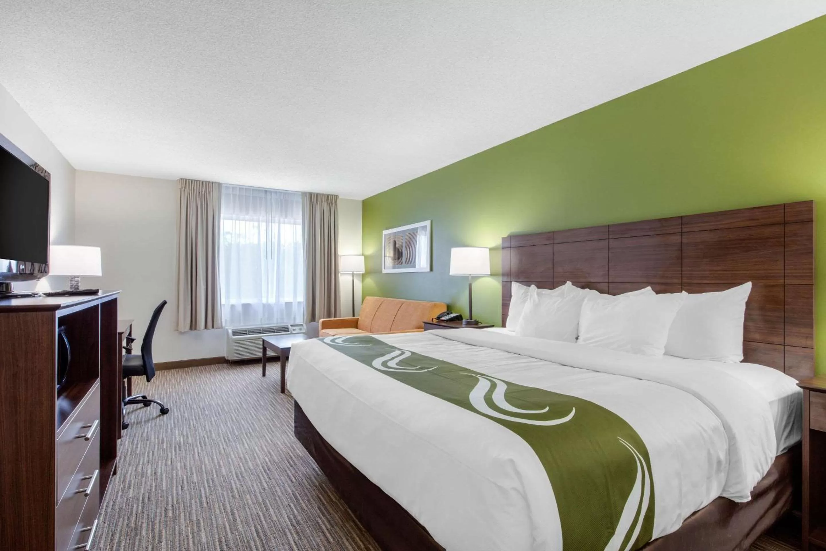 King Room - Non-Smoking in Quality Inn & Suites Mountain Home North