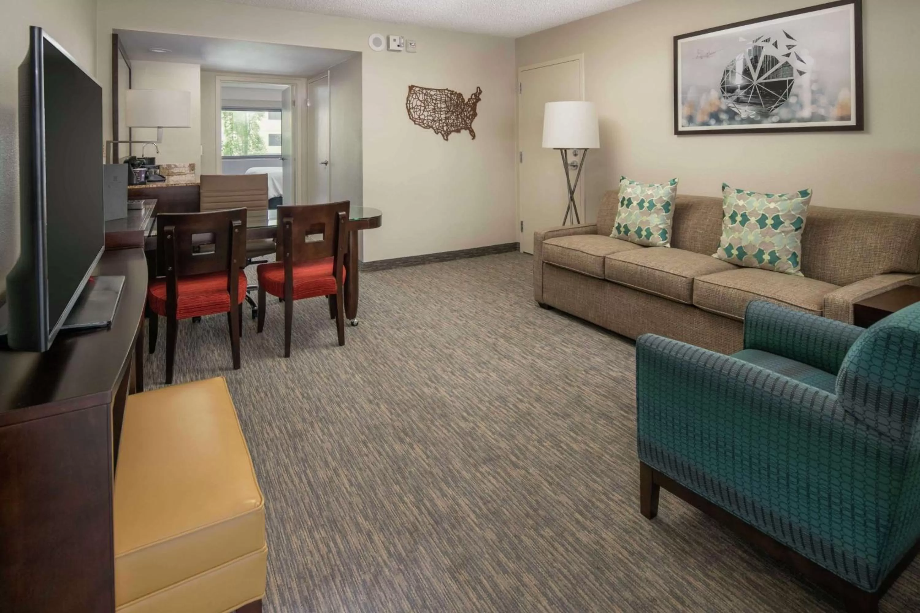 King Suite with Sofa Bed and Bath Tub - Mobility Accessible in Embassy Suites By Hilton Seattle - Tacoma International Airport