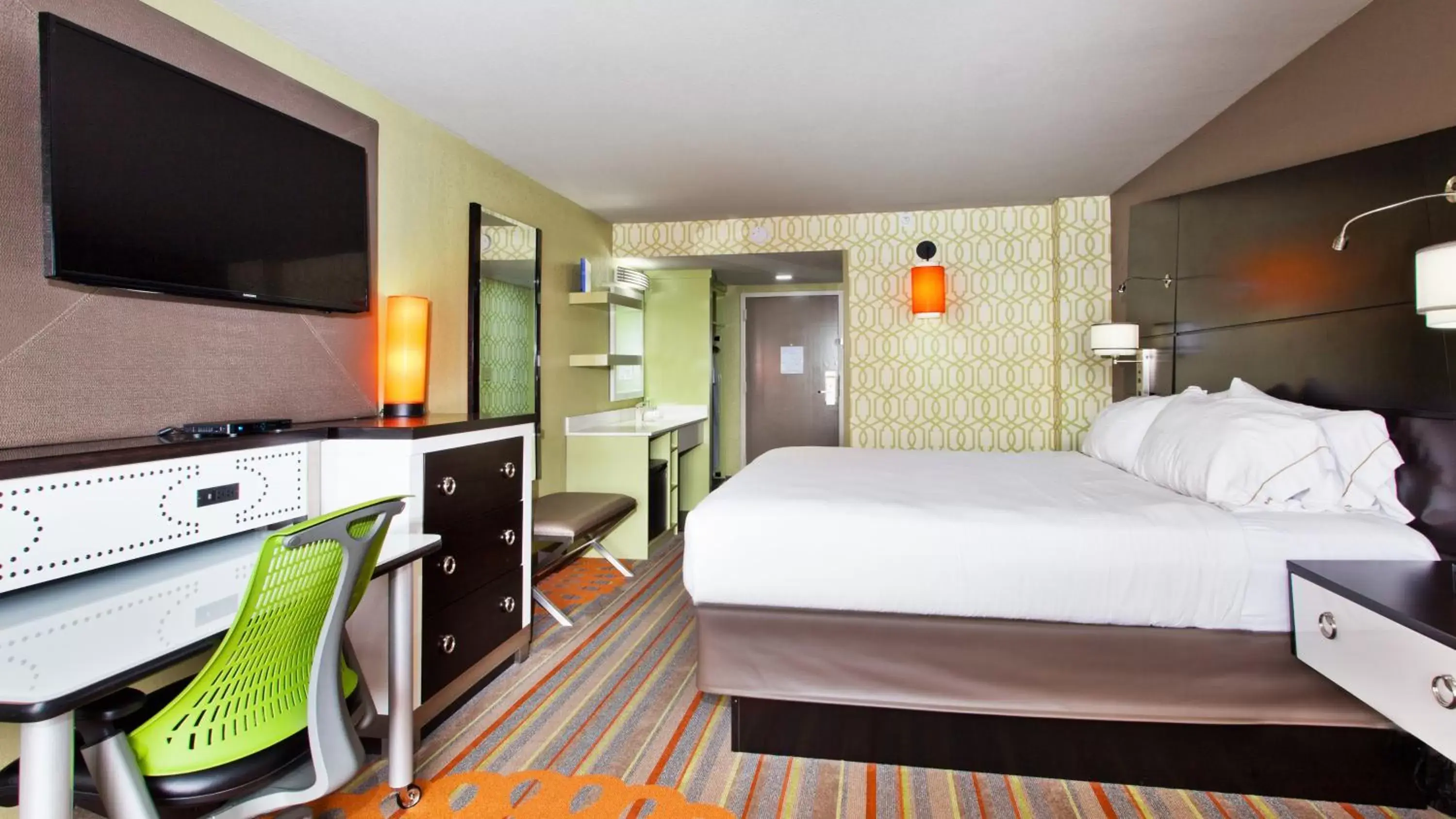 Holiday Inn Express Atlanta Galleria-Ballpark Area by IHG Holiday Inn Express Atlanta Galleria-Ballpark Area by IHG