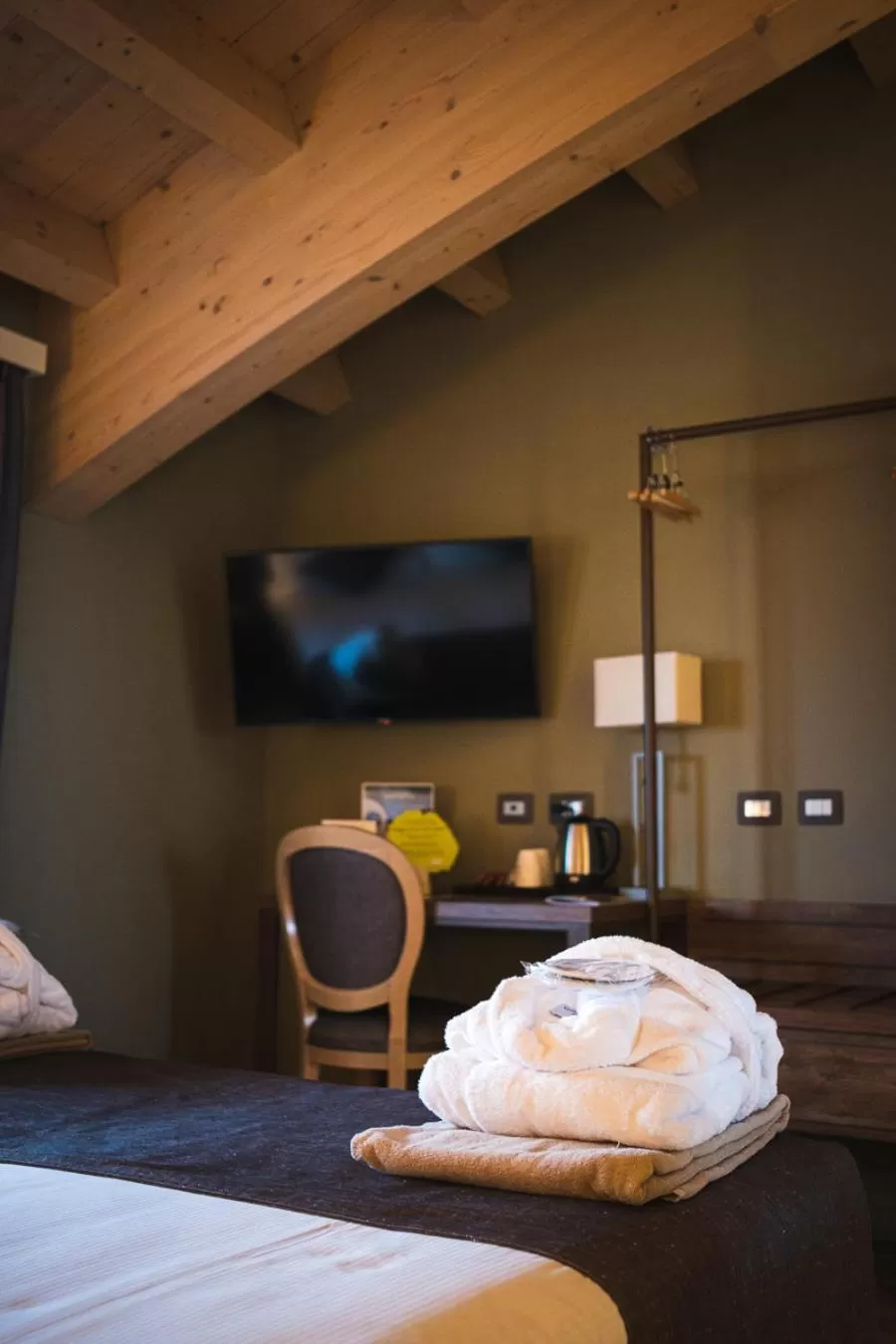 Double Room with Lake View in Lake Hotel La Pieve