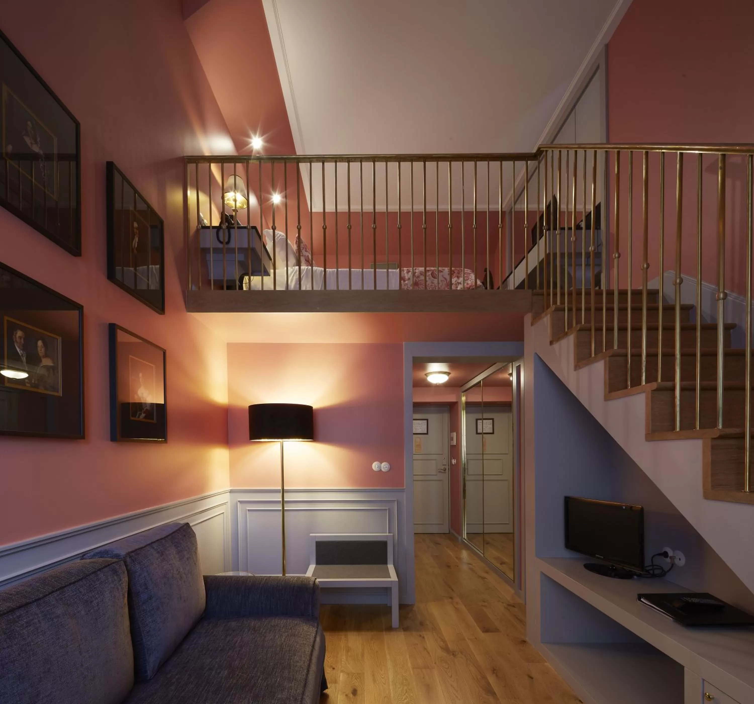 Family Room in Grande Hotel do Porto