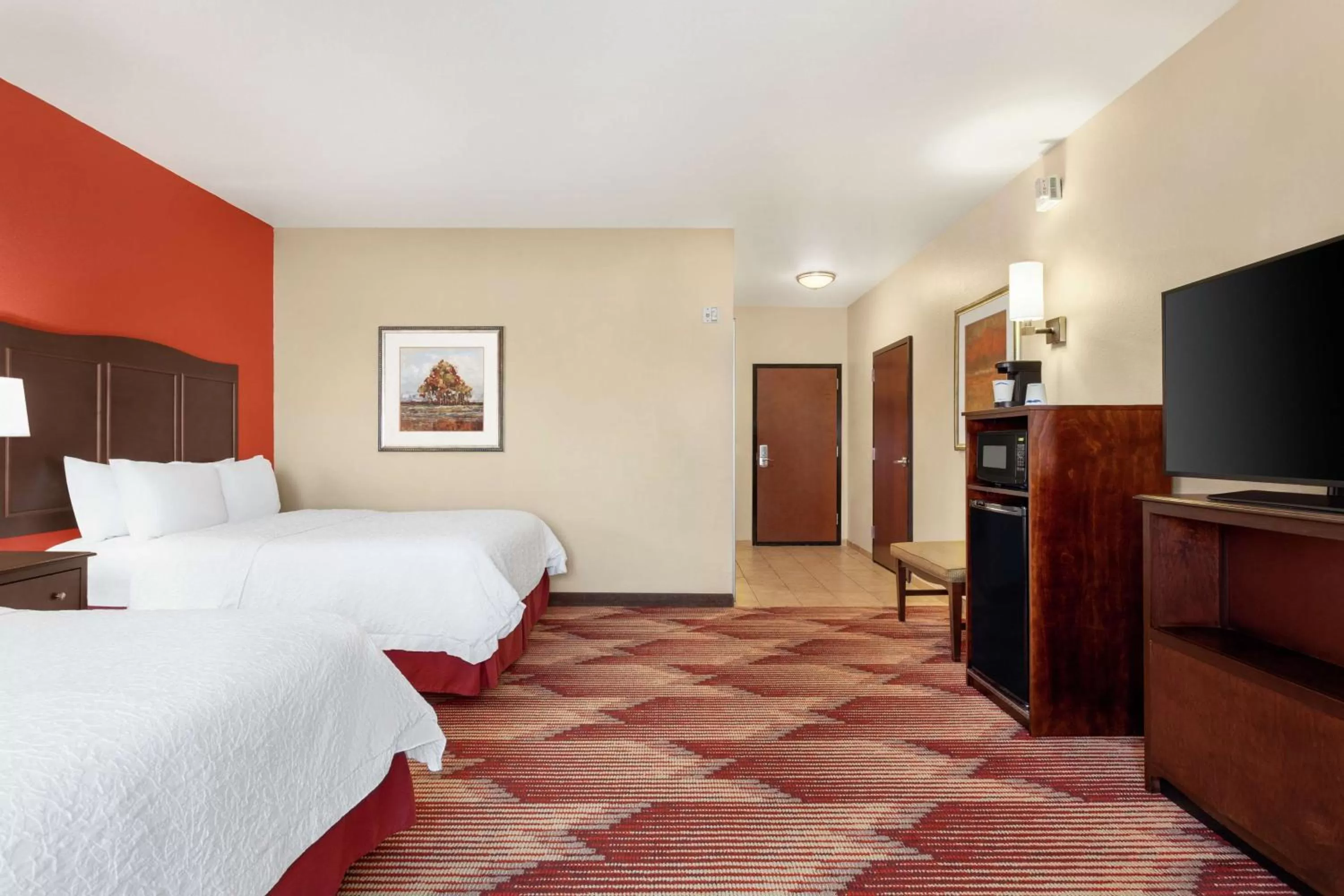 Queen Room with Two Queen Beds - Mobility and Hearing Access/Non-Smoking in Hampton Inn Sulphur Springs