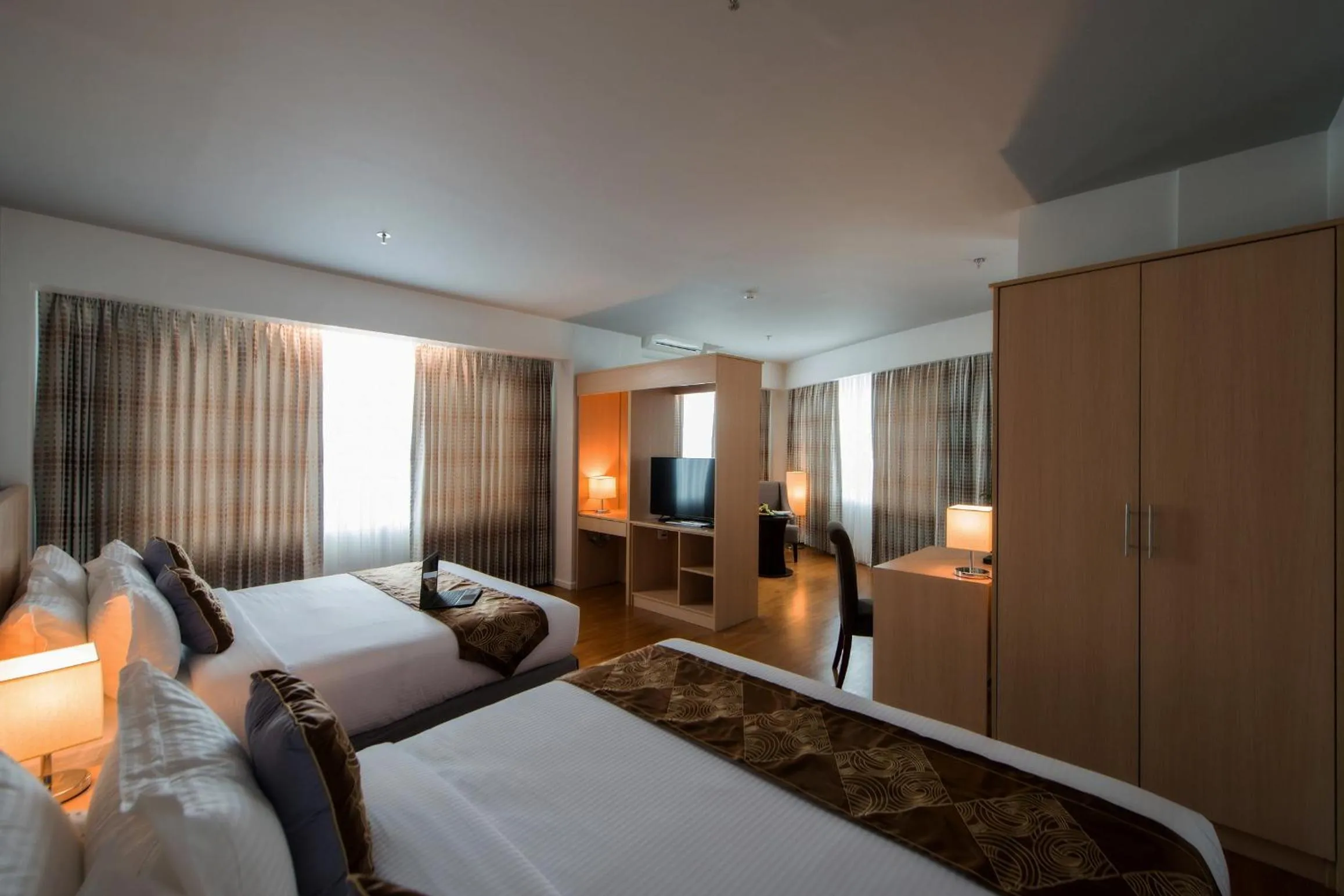 Executive Suite in Wyne Hotel