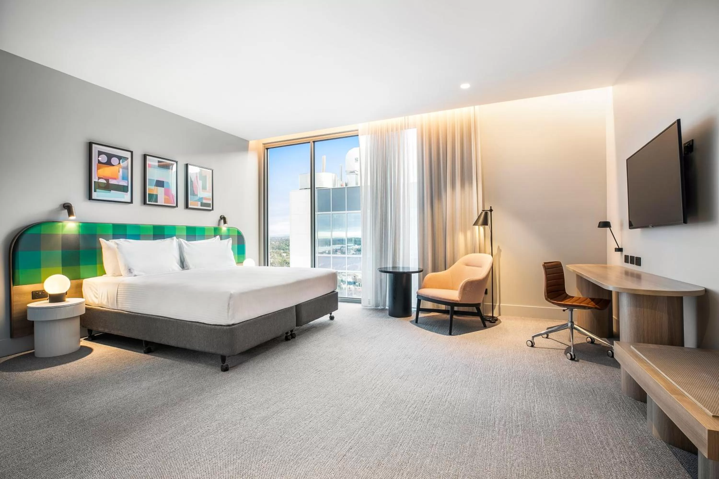 Standard King Room - Disability Access in Holiday Inn Werribee by IHG