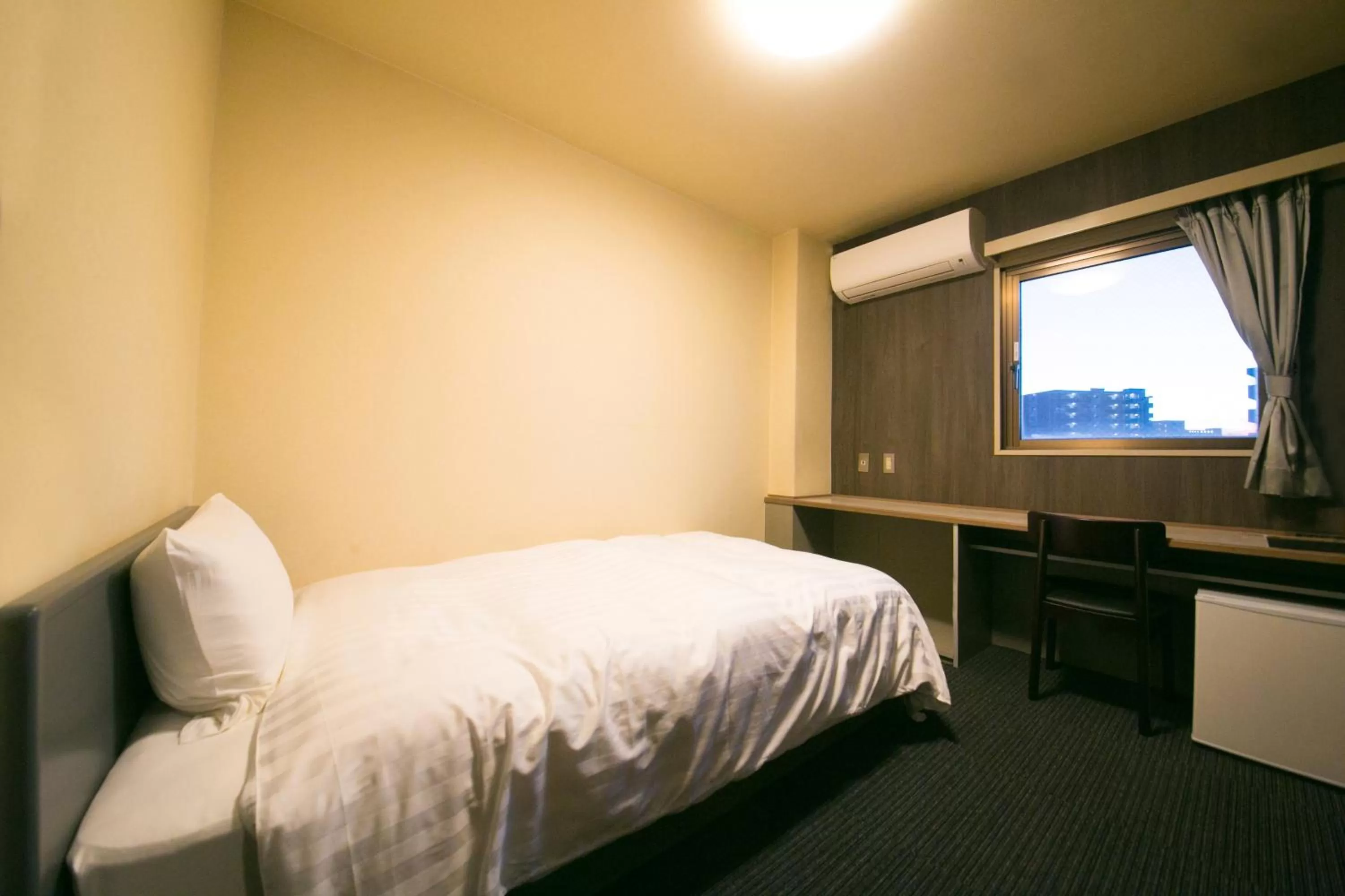 Standard Single Room - Smoking in HOTEL 910