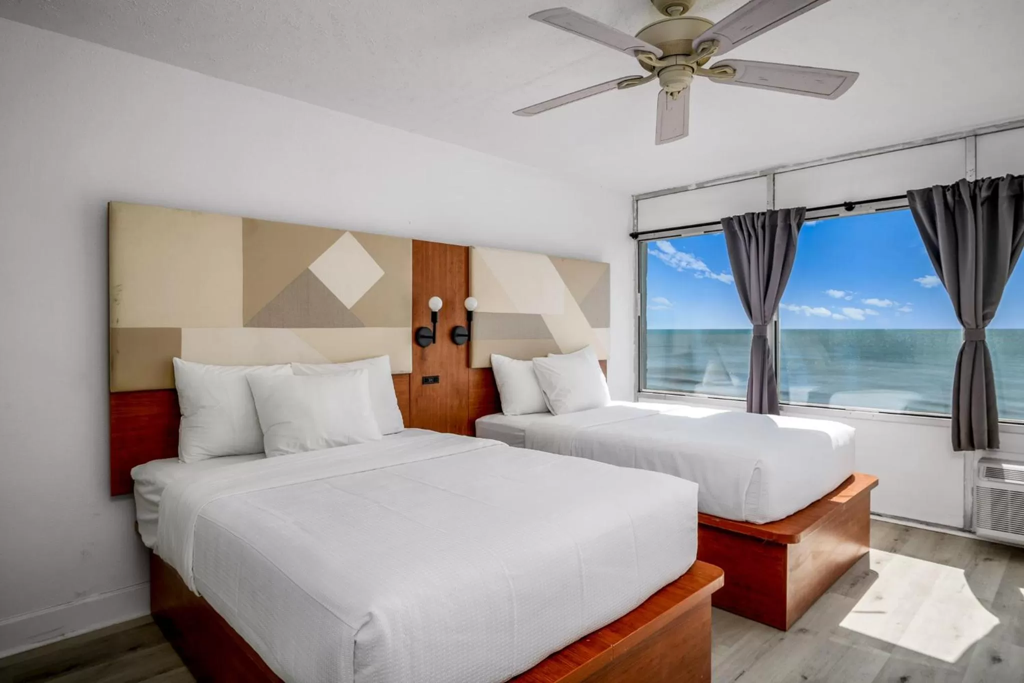 Superior Suite with Sea View in The Beverley Beach House