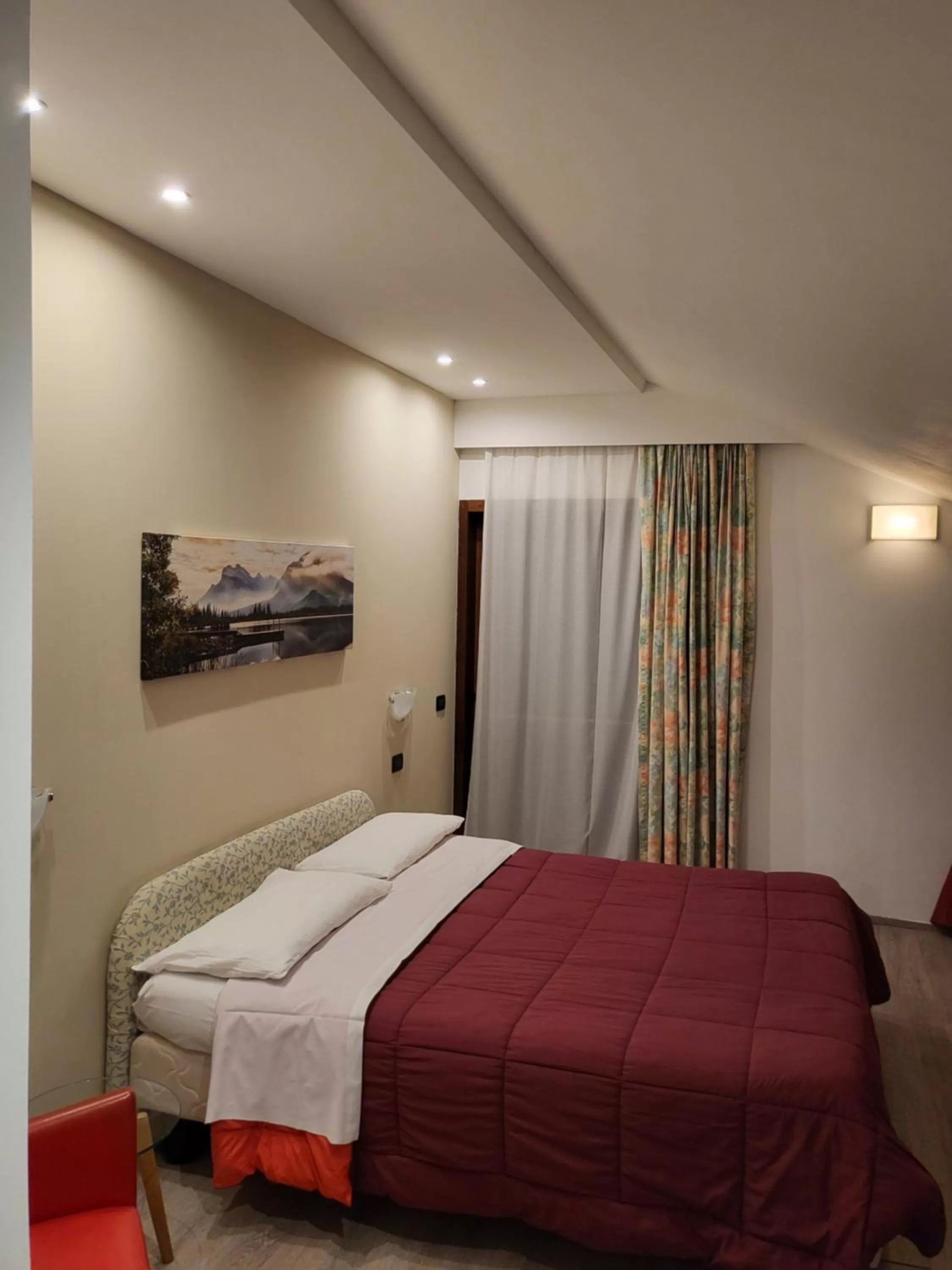 Deluxe Double or Twin Room with Mountain View in Hotel Miage