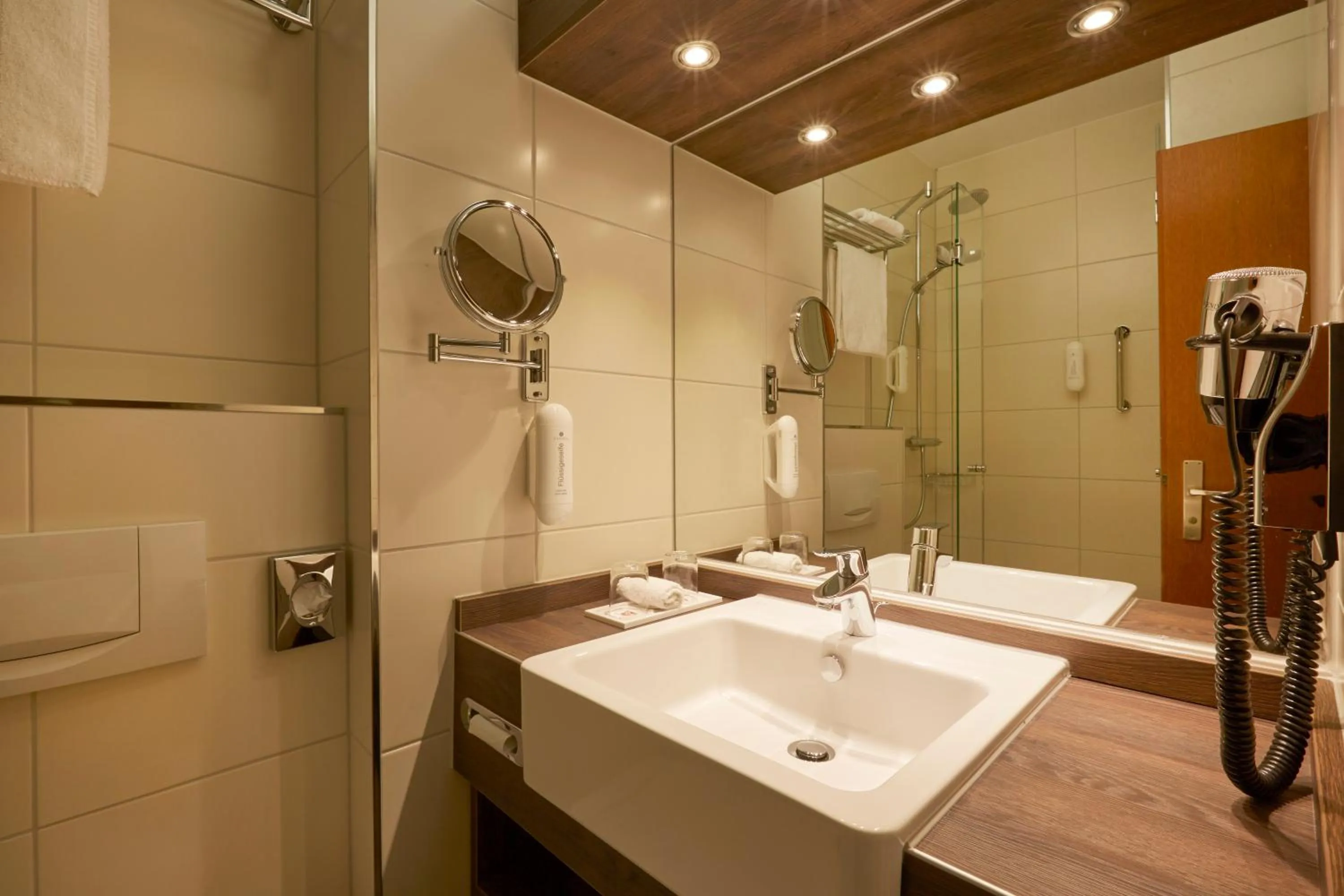 Superior Double or Twin Room in H+ Hotel Nürnberg