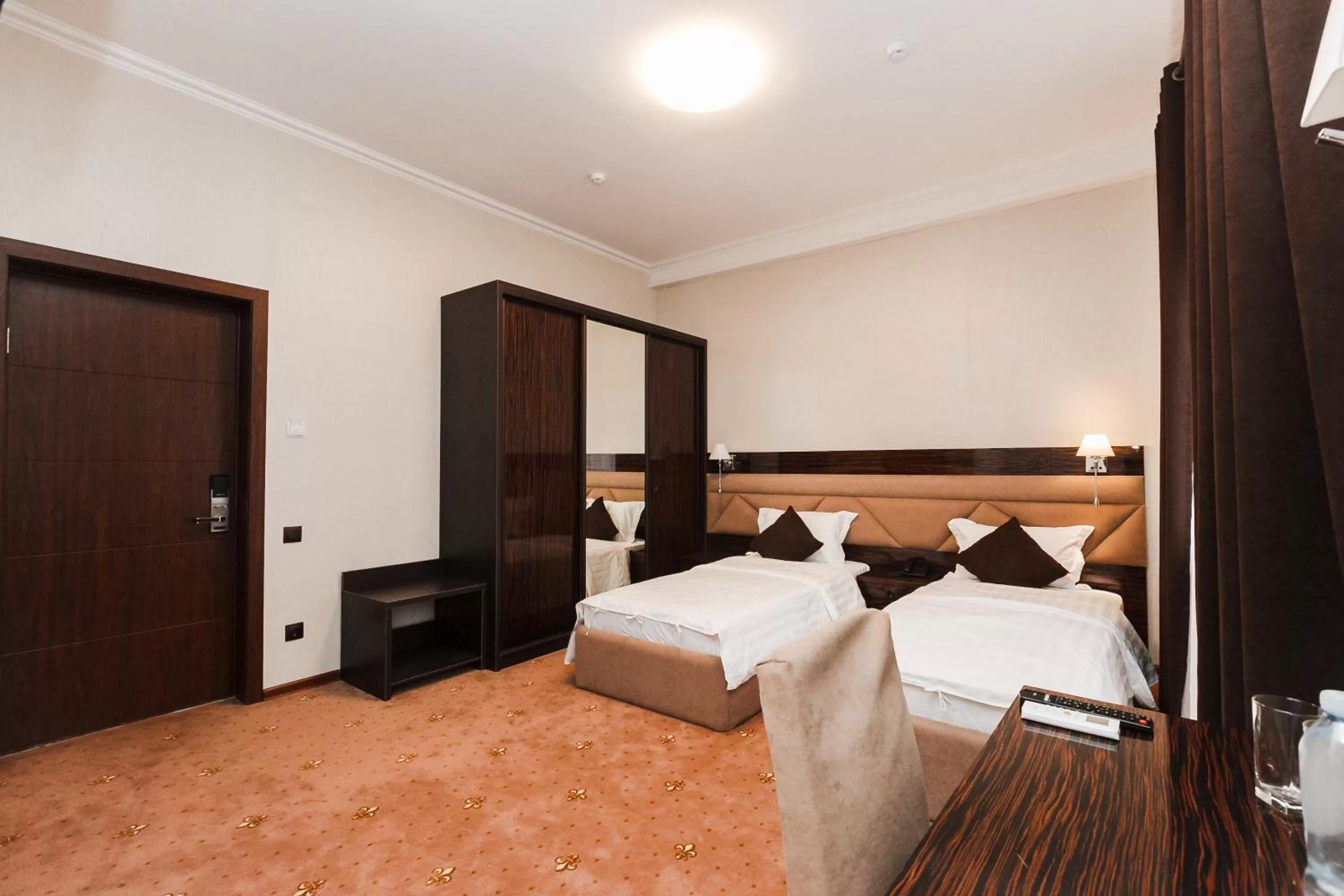 Deluxe Twin Room in Beluga Hotel