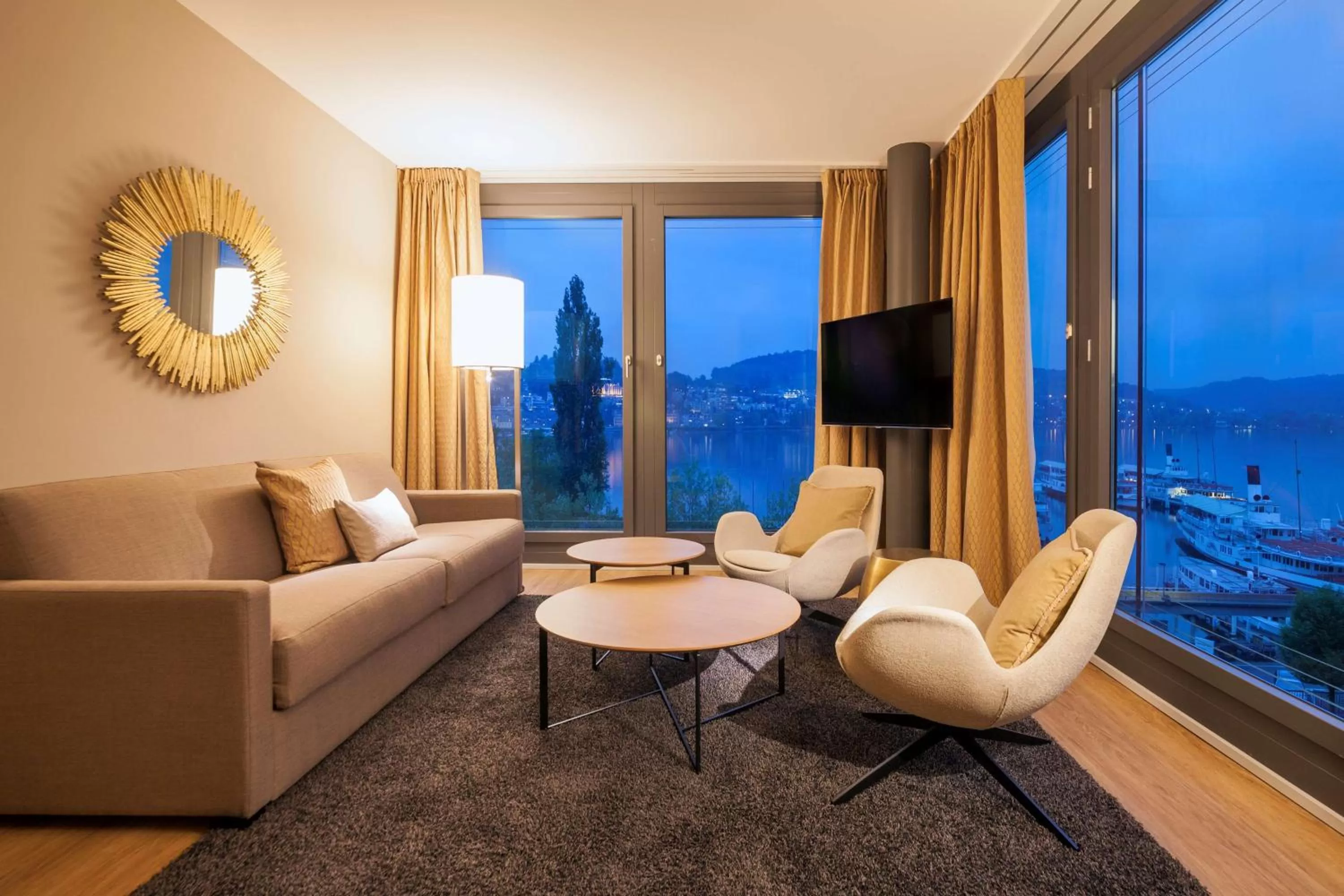 Suite - Lakeside in Radisson Blu Hotel, Lucerne